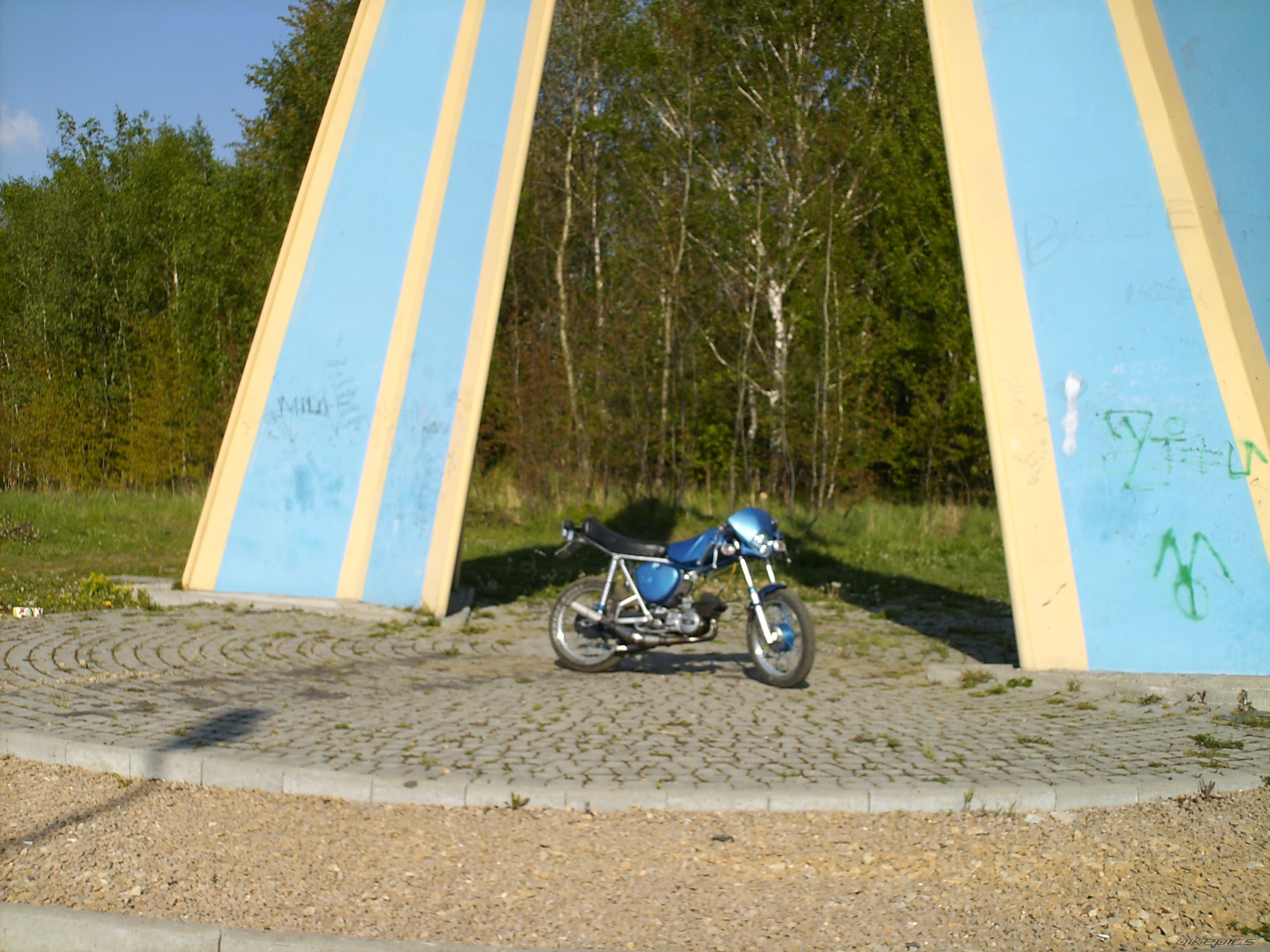 Bike Photo 891552