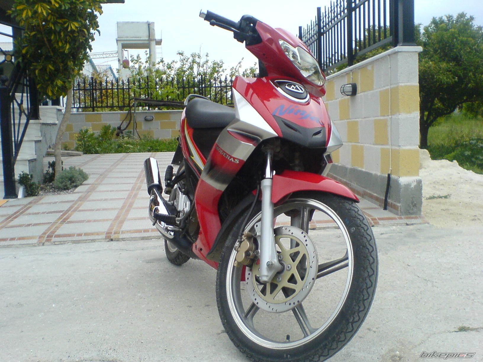 Bike Photo 891678