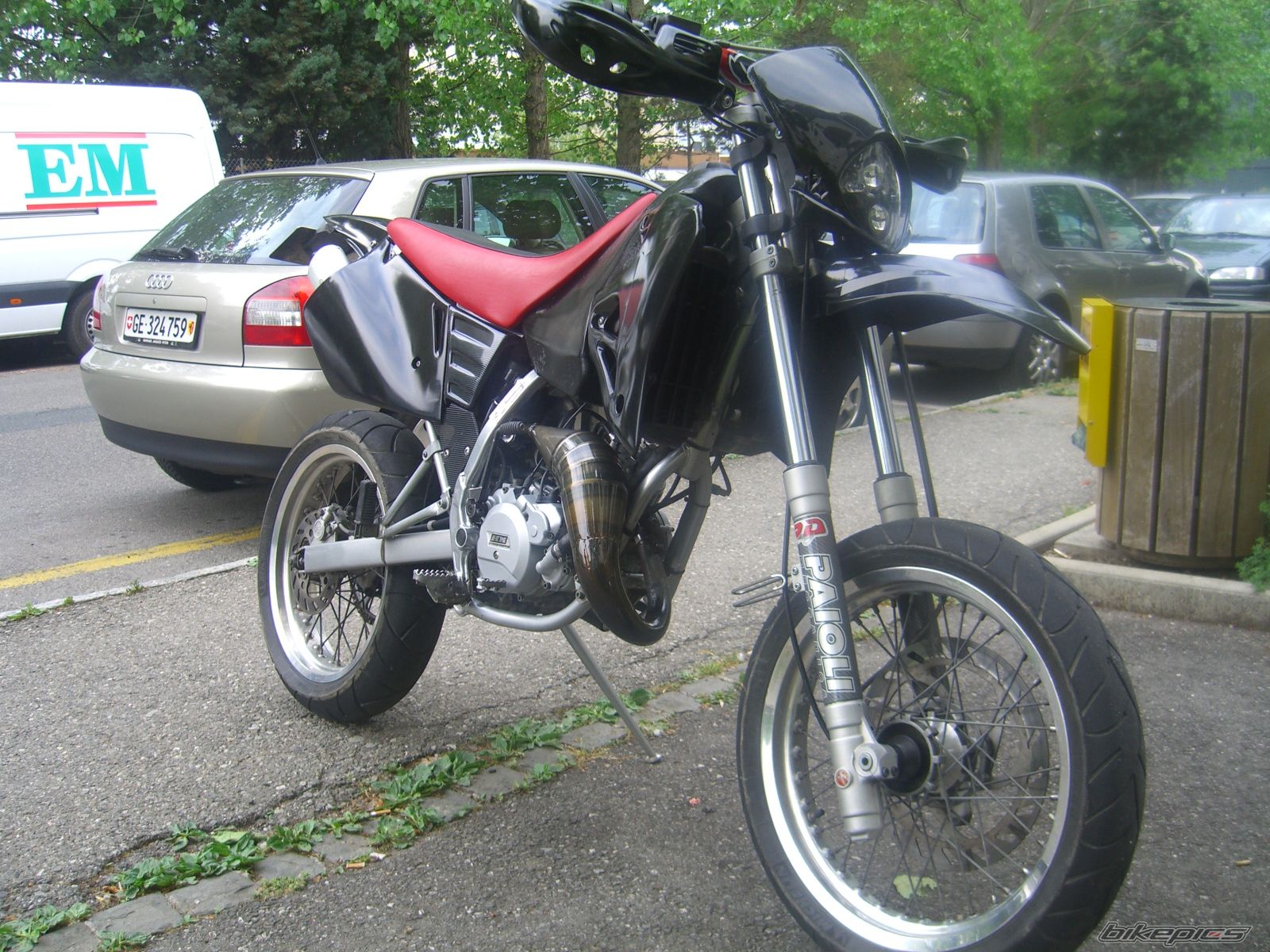 Photo 891717