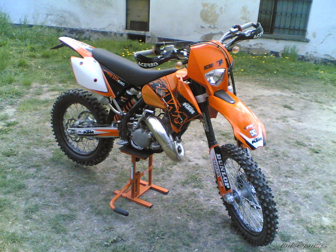 Bike Photo 891748