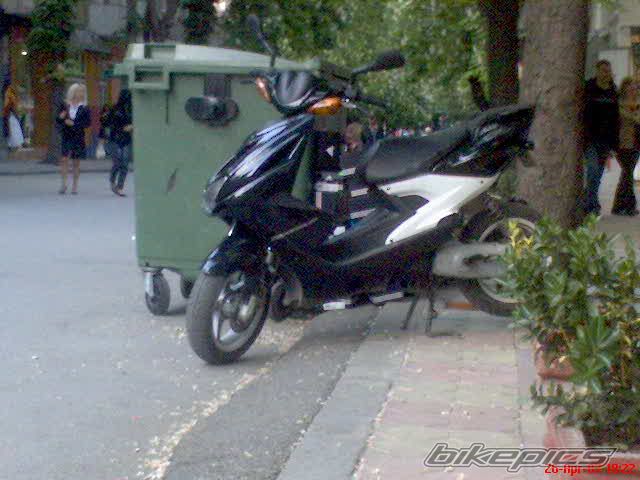 Photo 892003