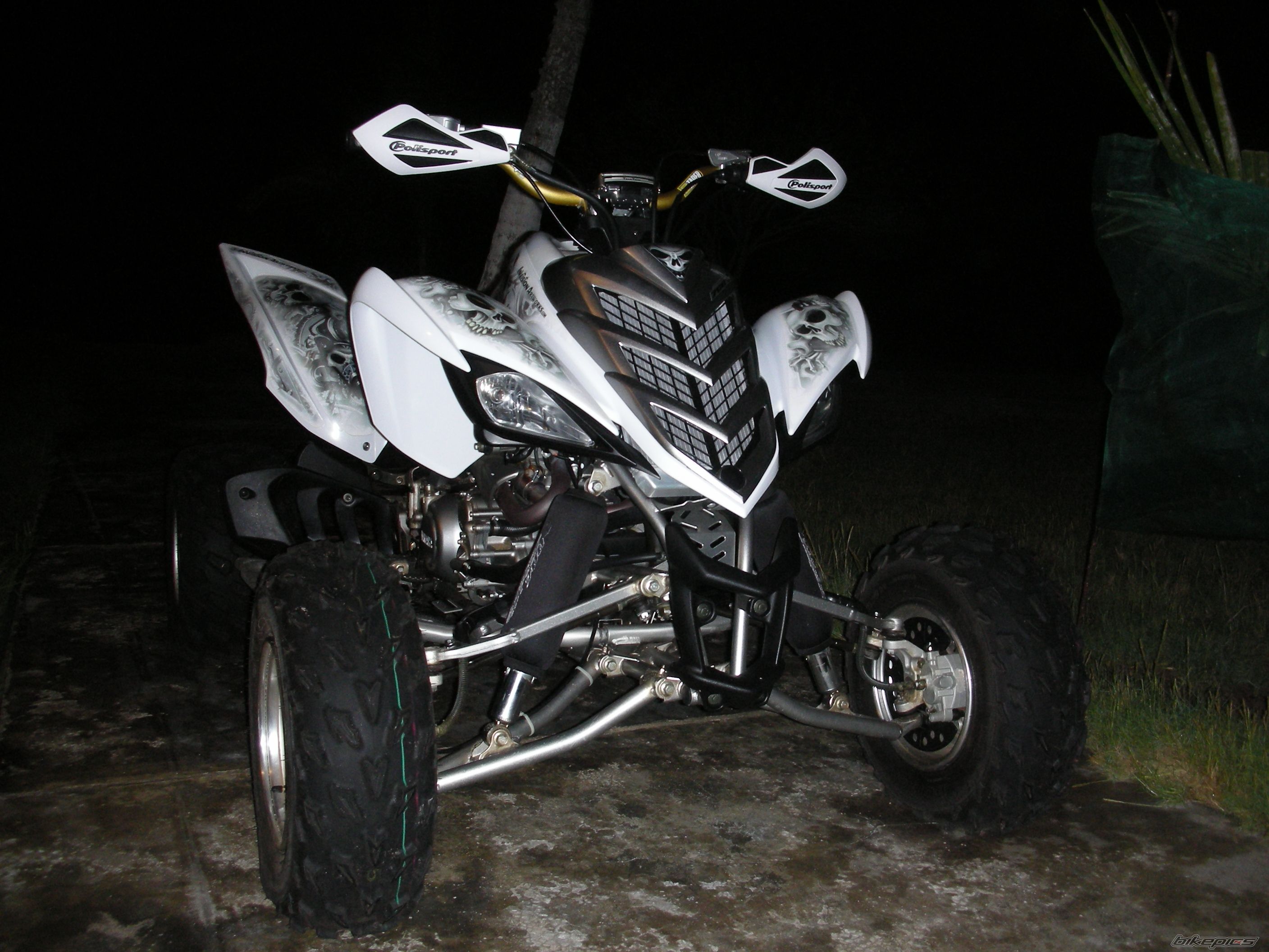 Photo 892011