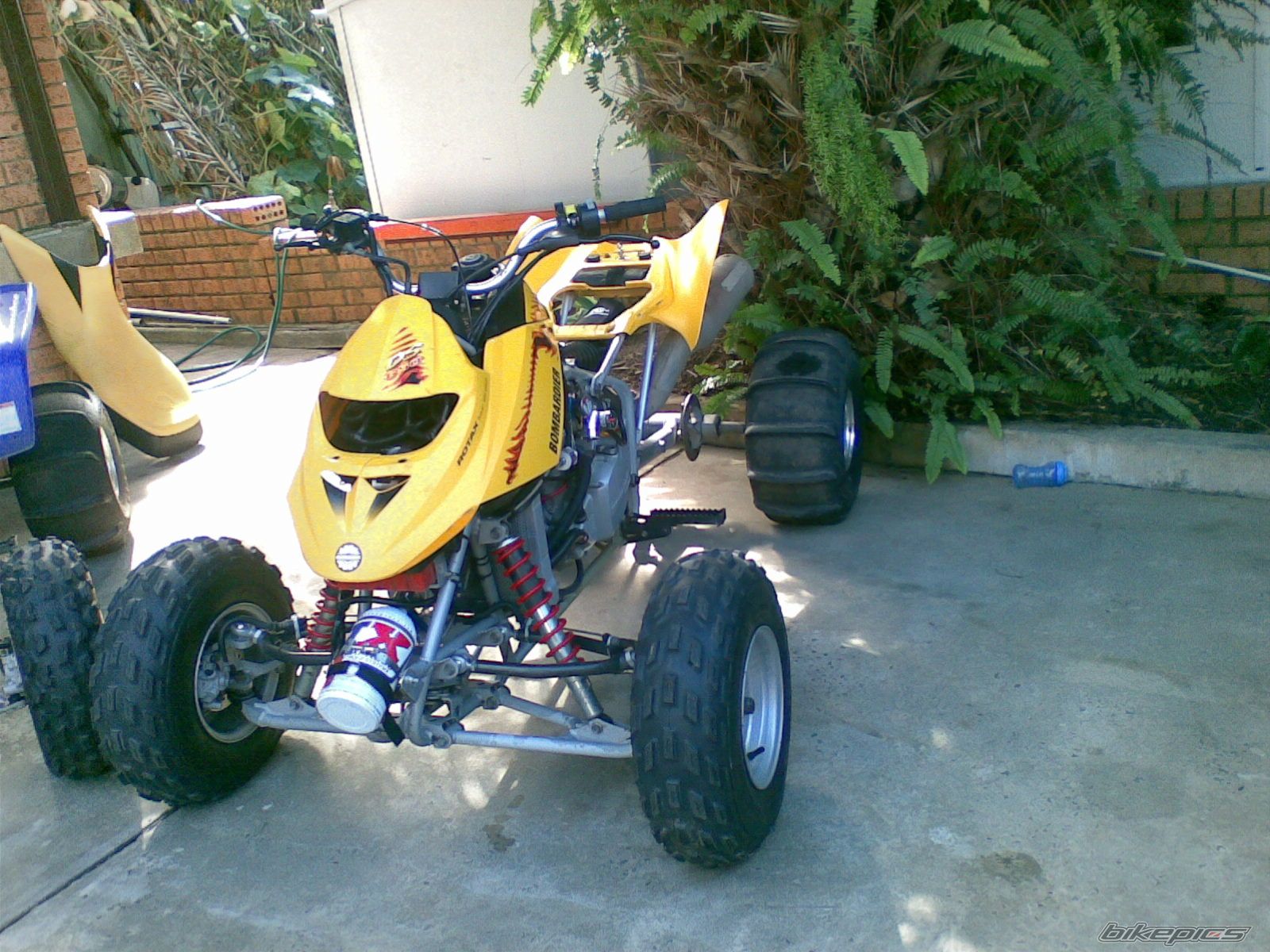 Photo 892062