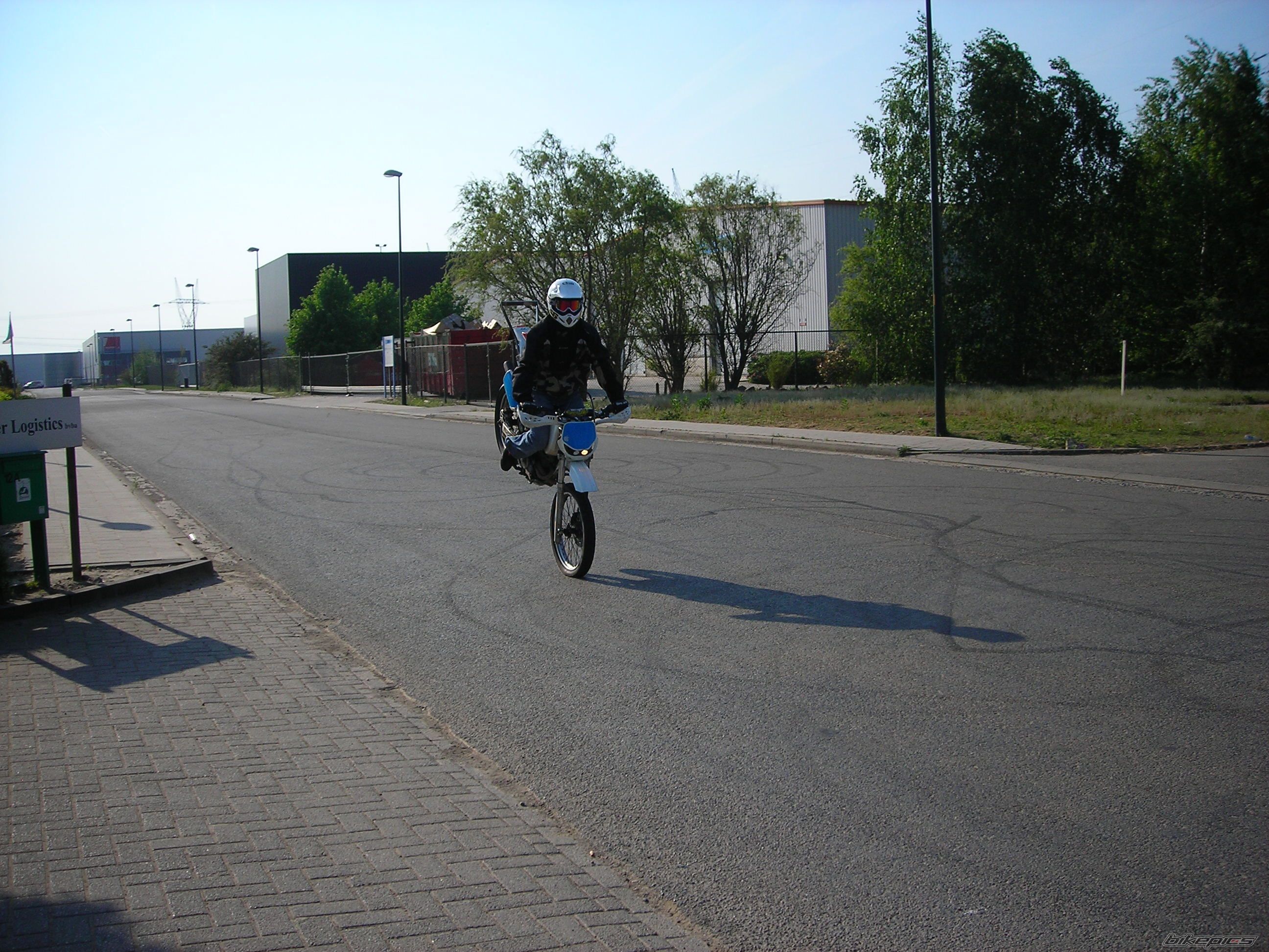Bike Photo 892369