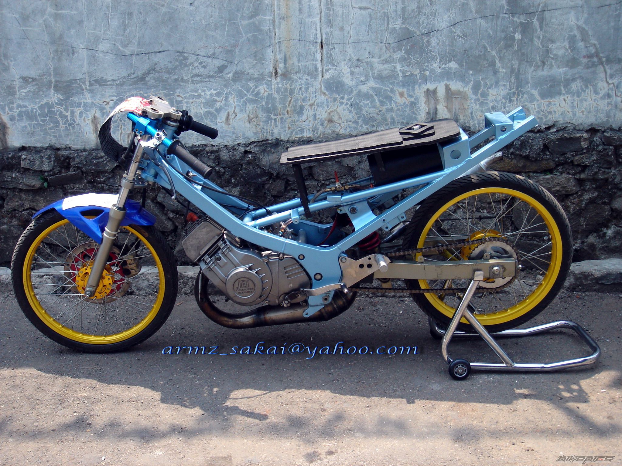 Bike Photo 892446
