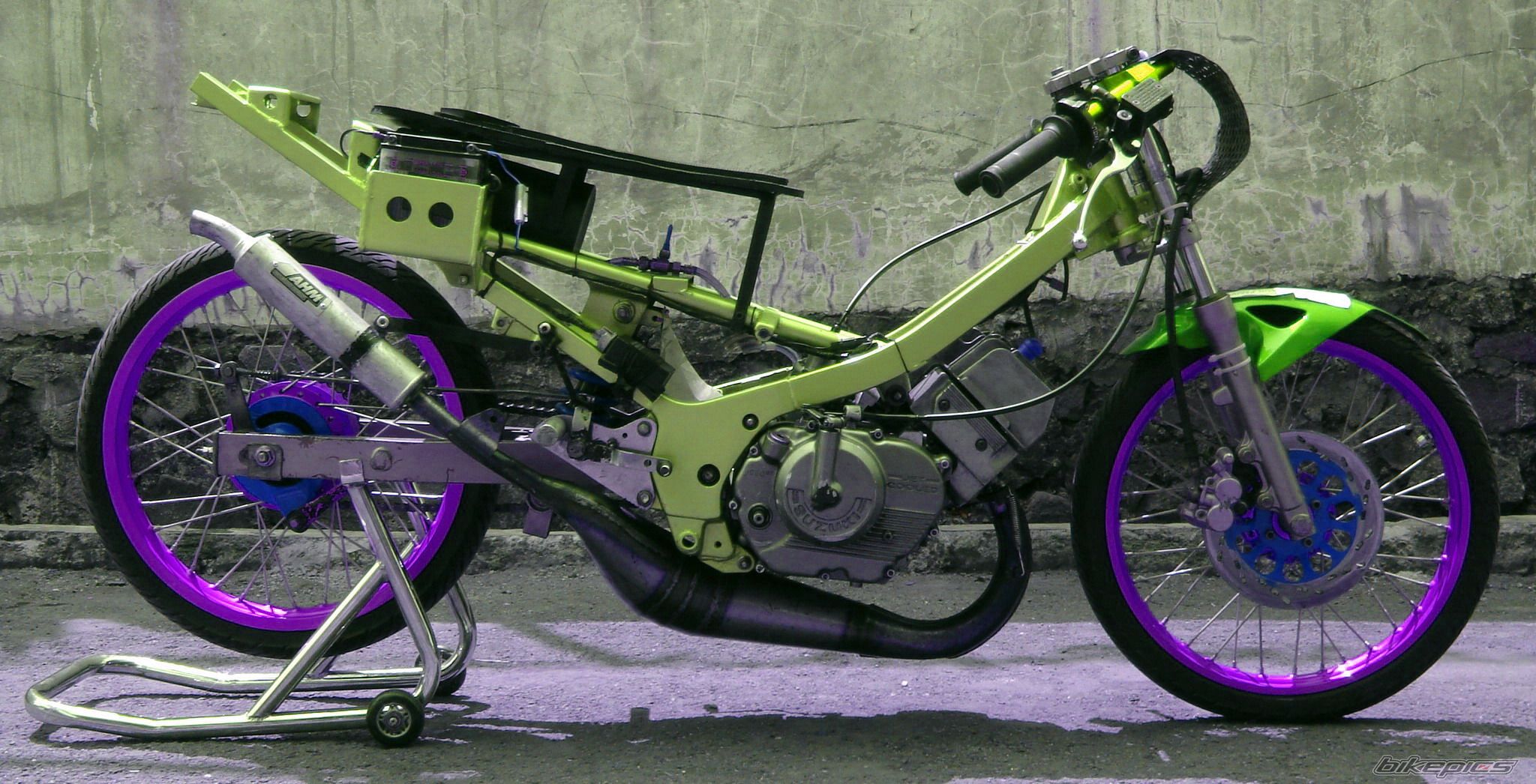 Bike Photo 892611