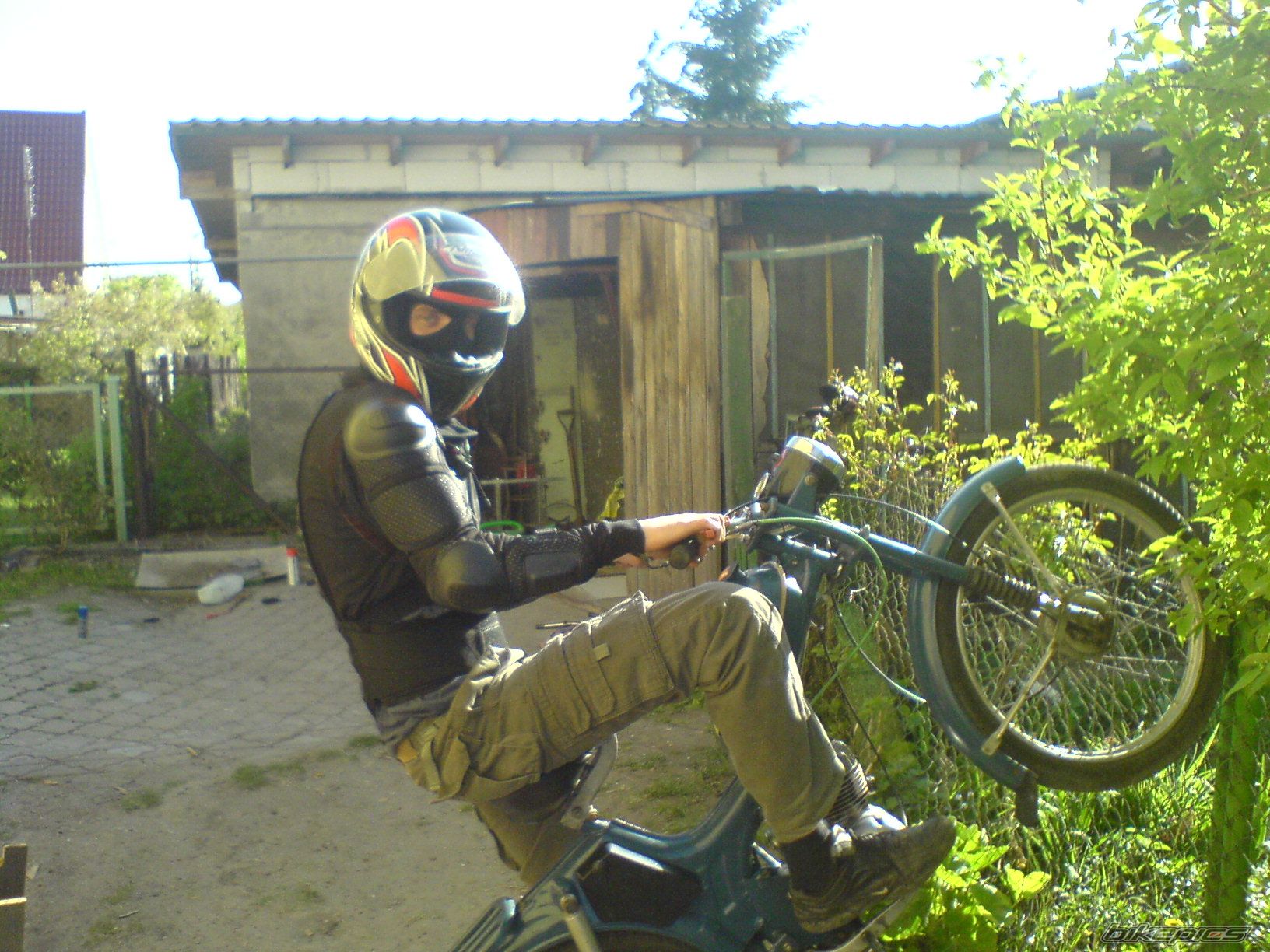 Bike Photo 892666