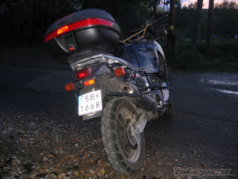 Photo 892989