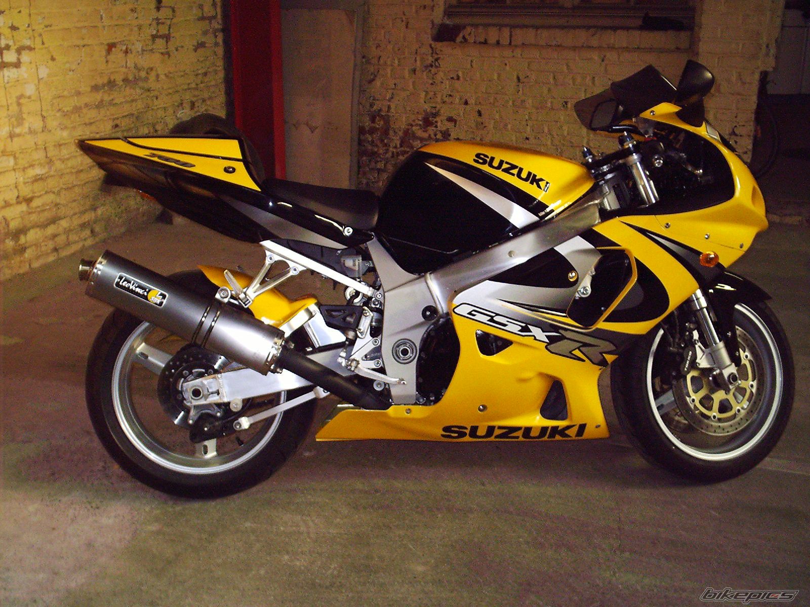 Bike Photo 893074