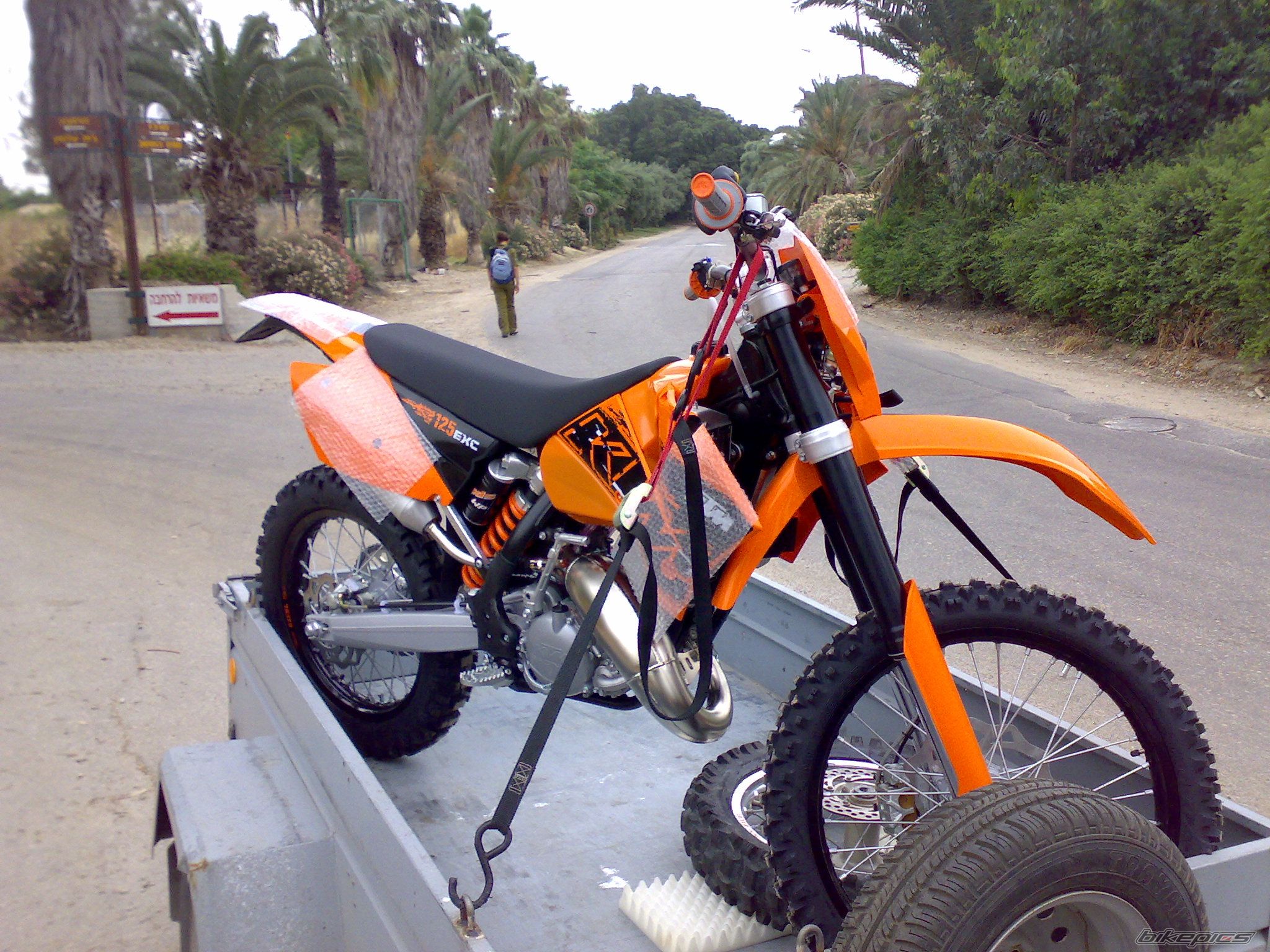Bike Photo 893286