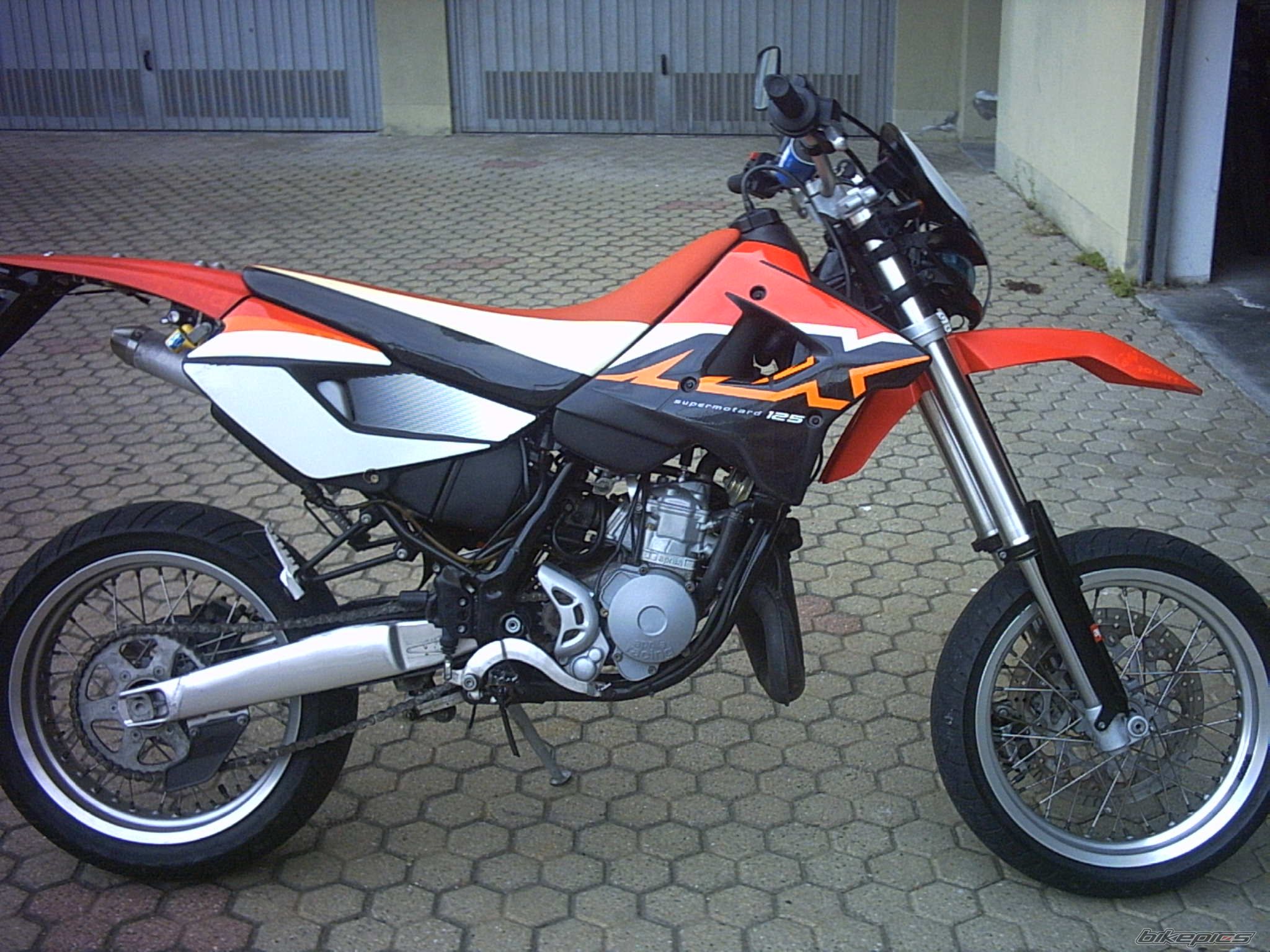 Bike Photo 893465