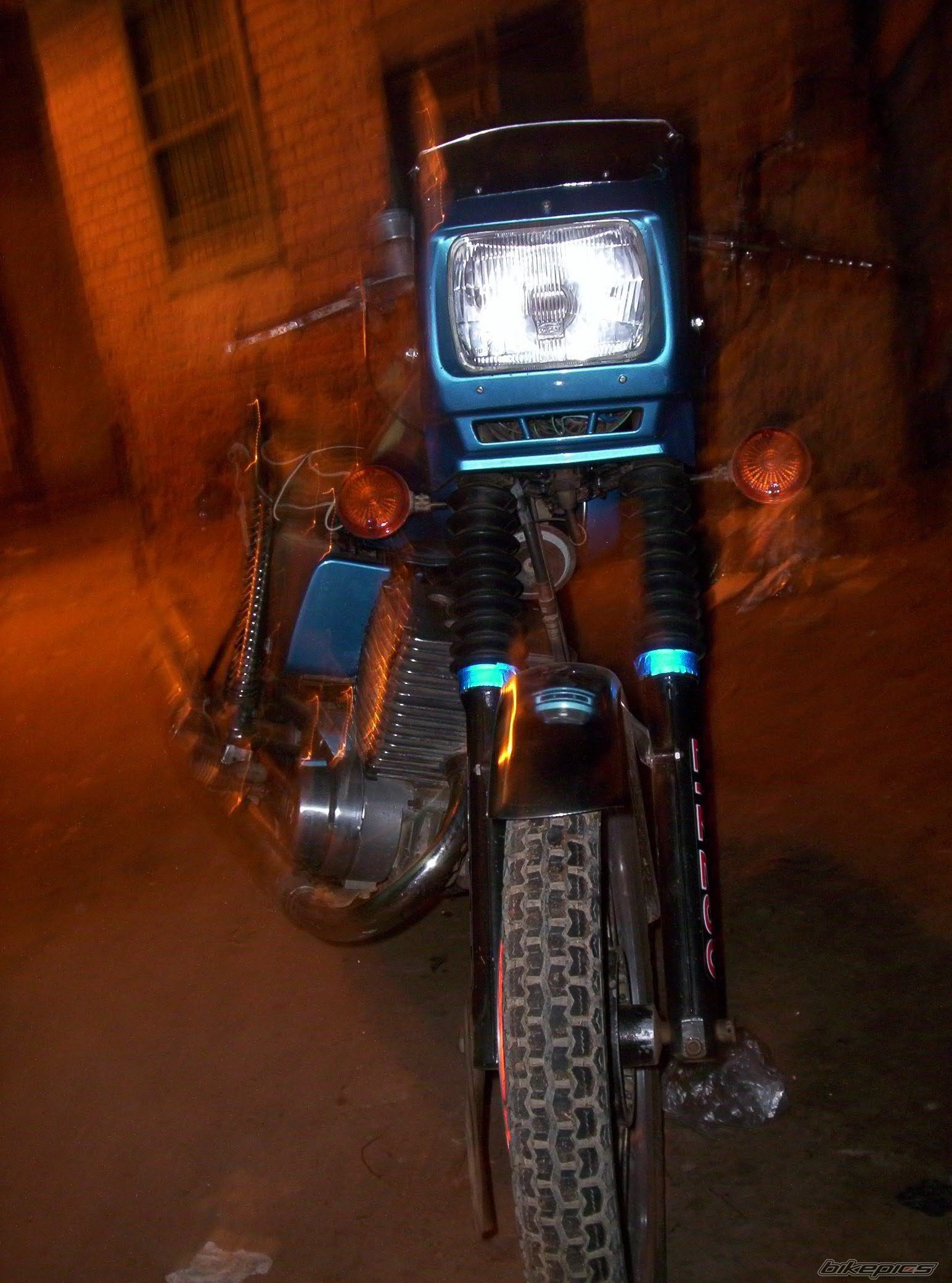 Bike Photo 893609