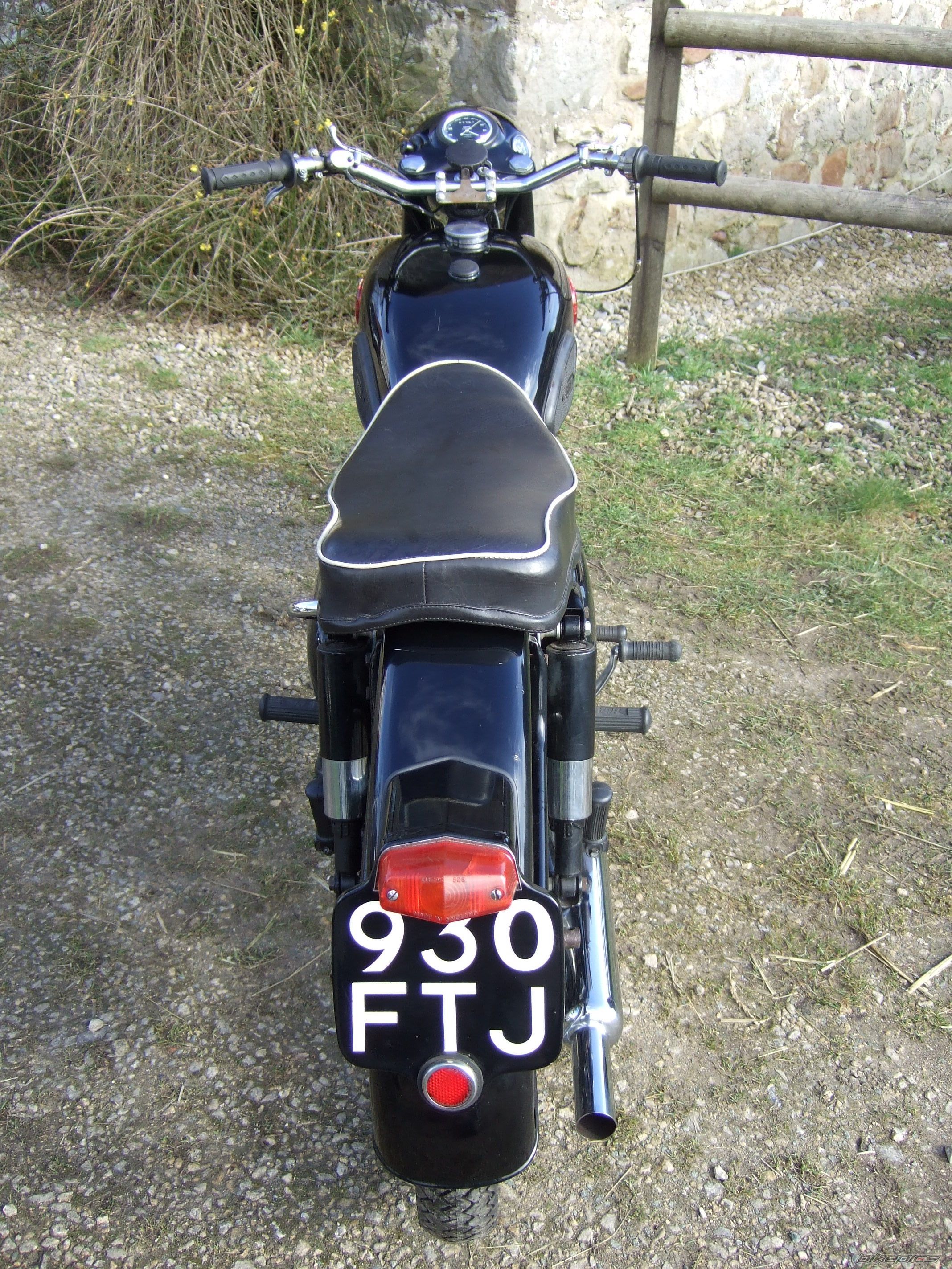 Photo 893761