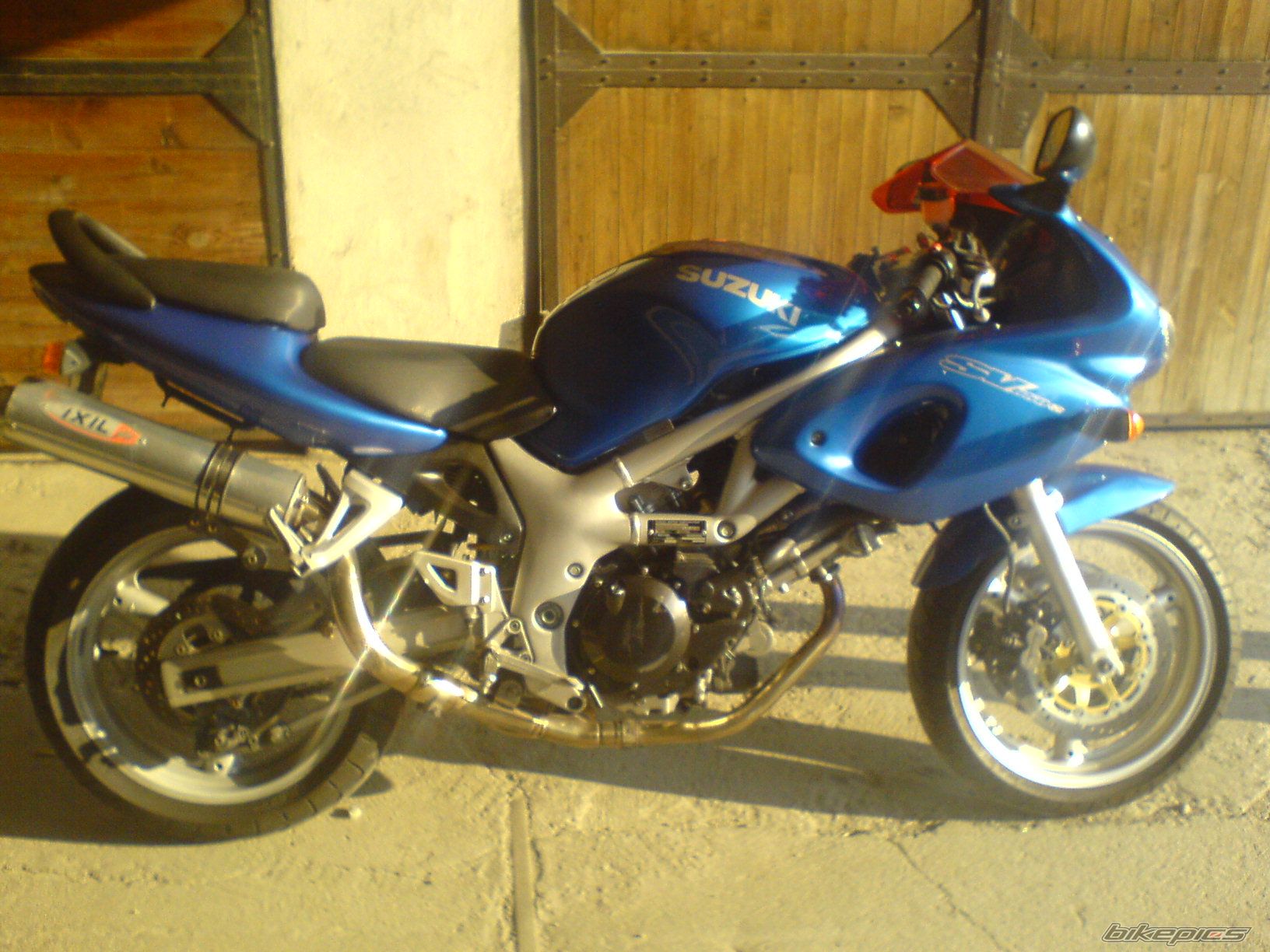 Photo 893798
