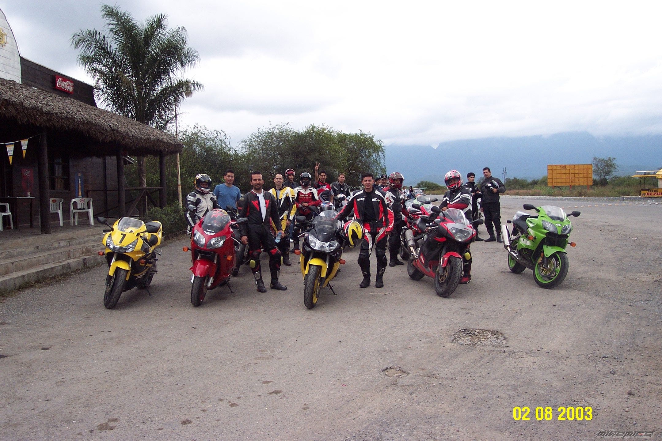 Bike Photo 894922