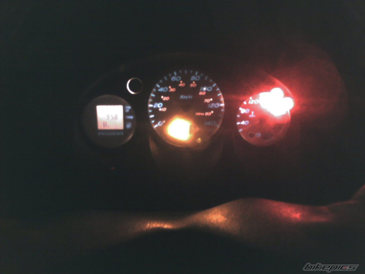Photo 895039