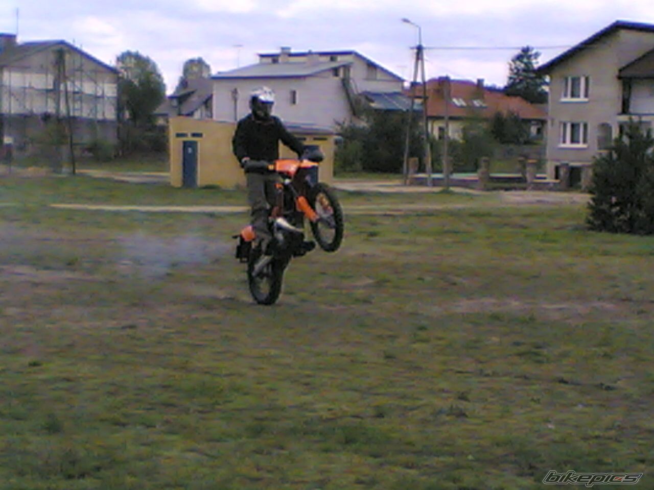Bike Photo 895160