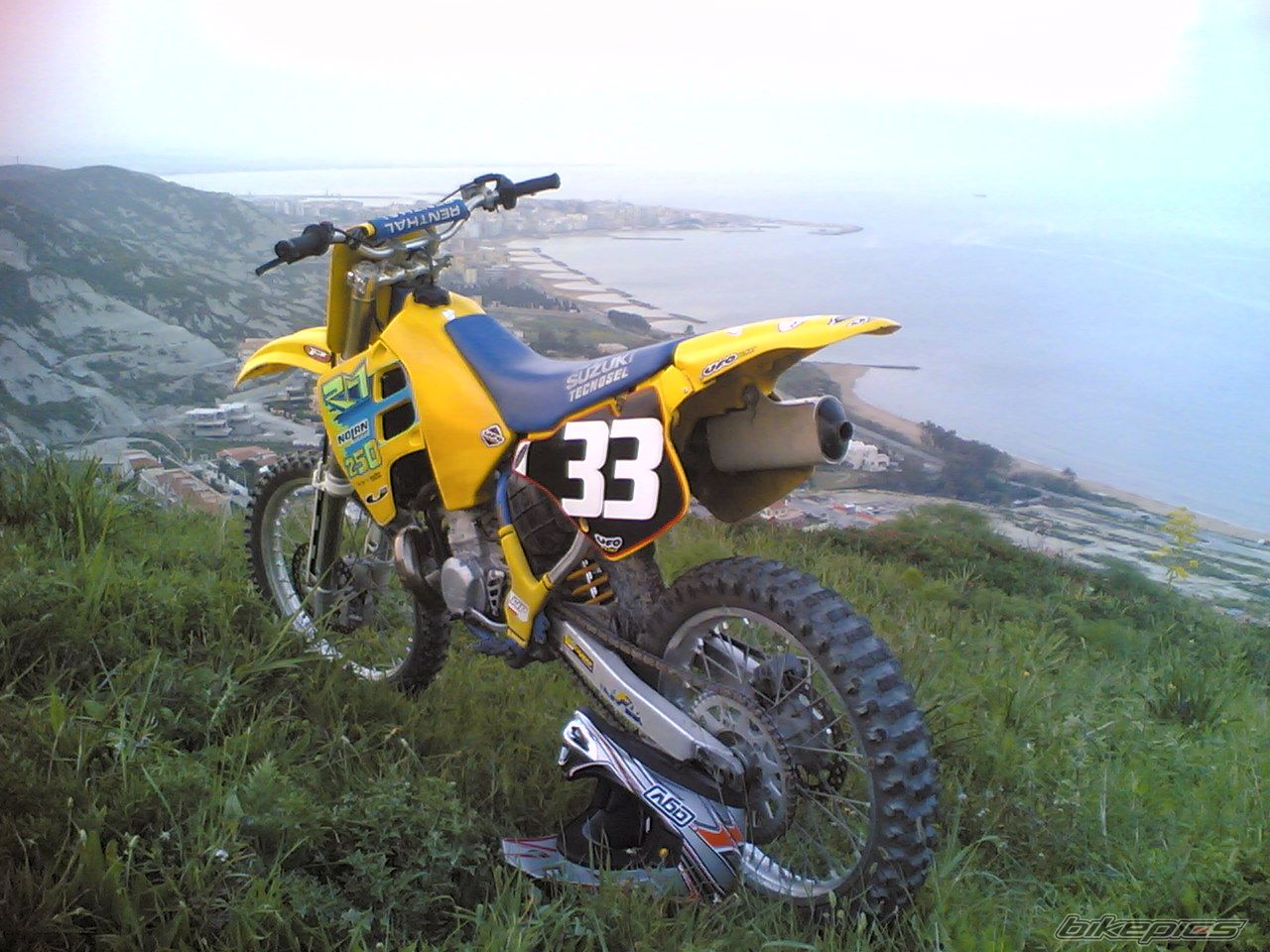 Bike Photo 895221