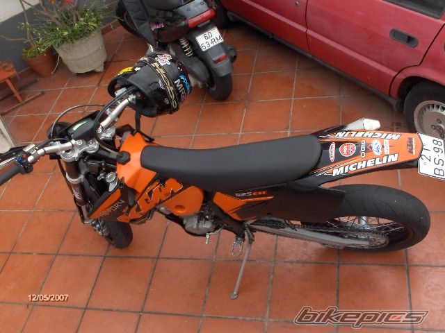 Photo 895344