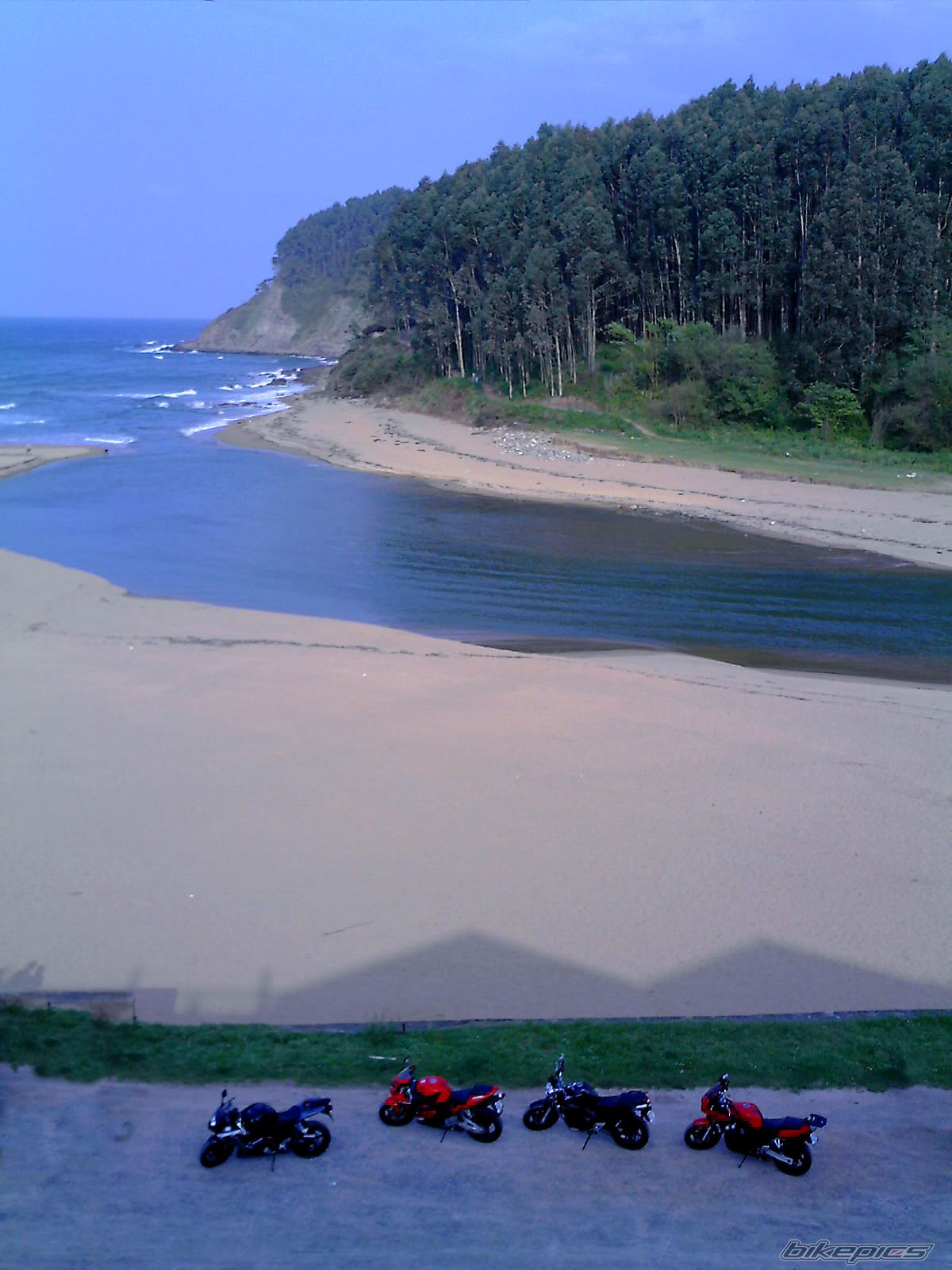 Photo 895349