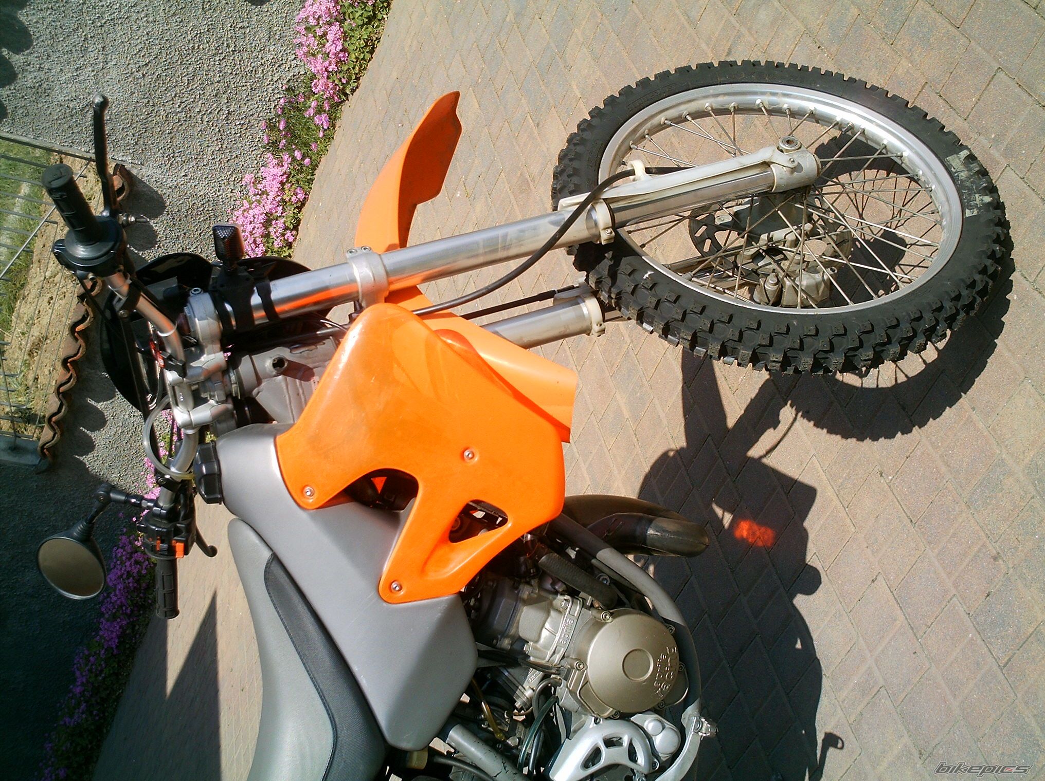 Photo 895421