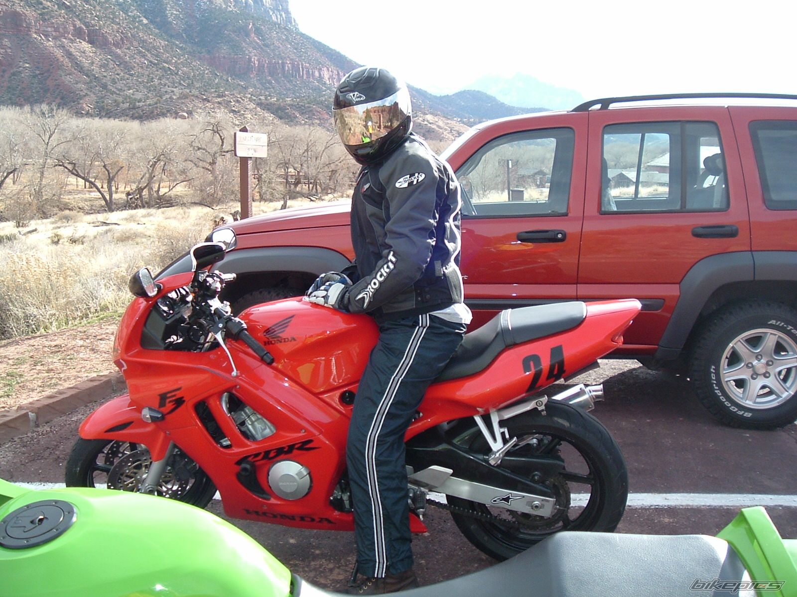 Bike Photo 895464