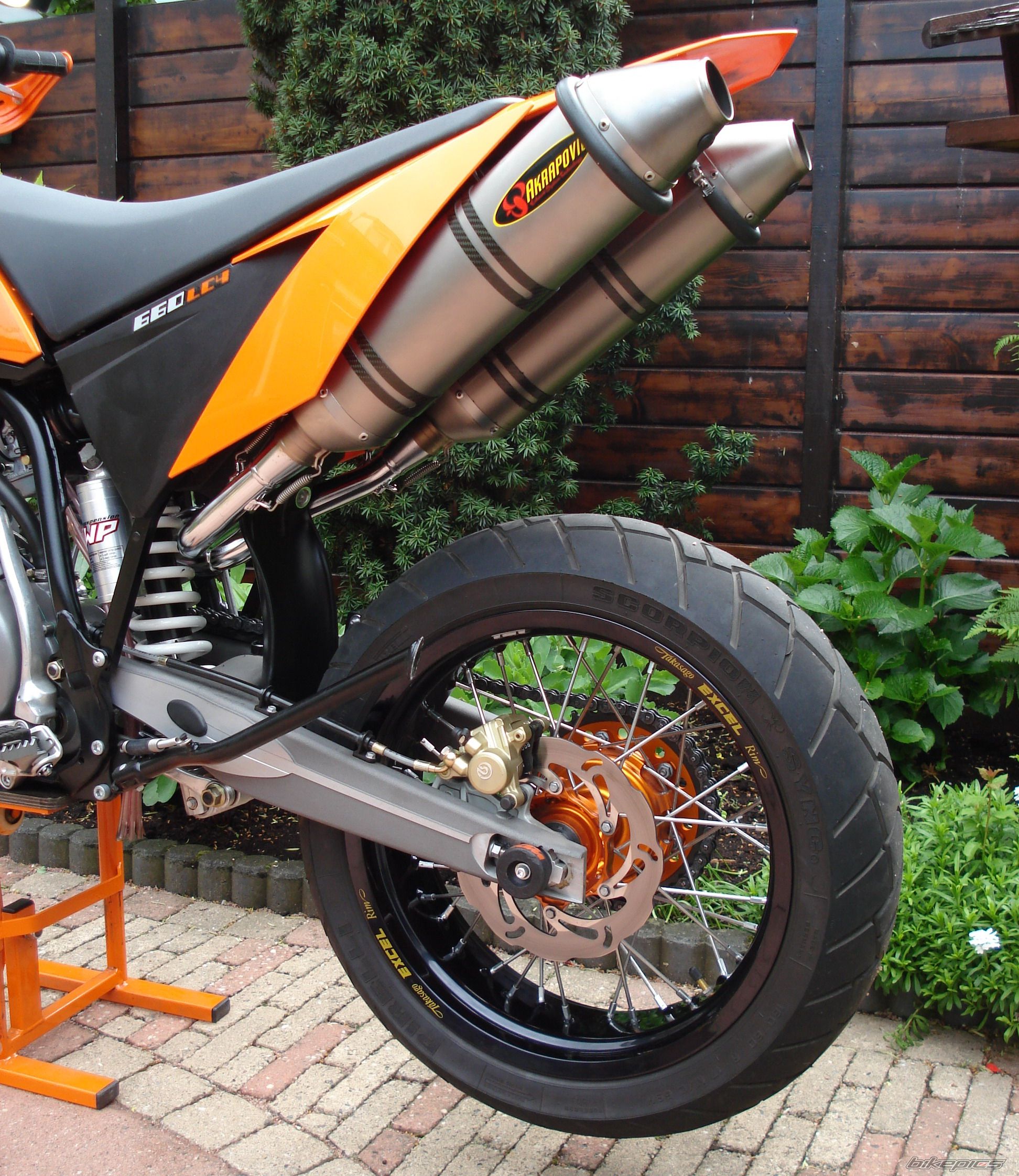 Bike Photo 896035