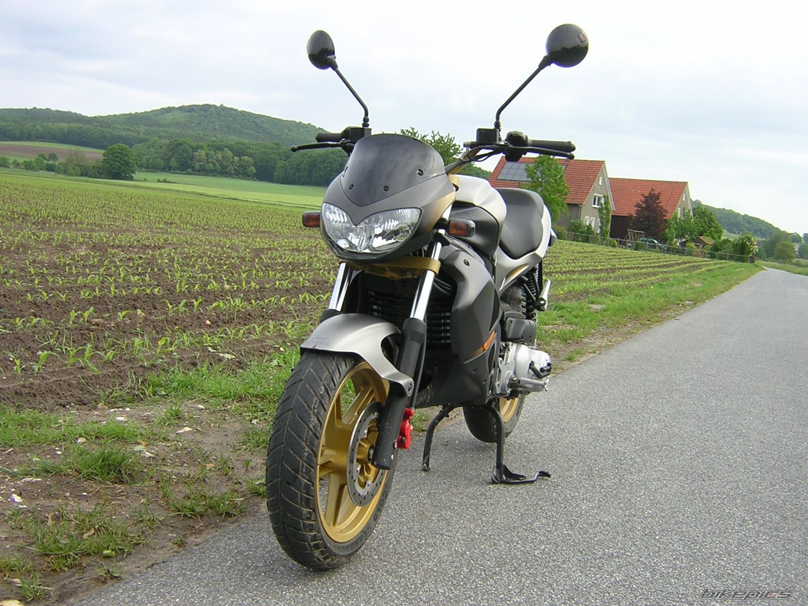 Bike Photo 896509