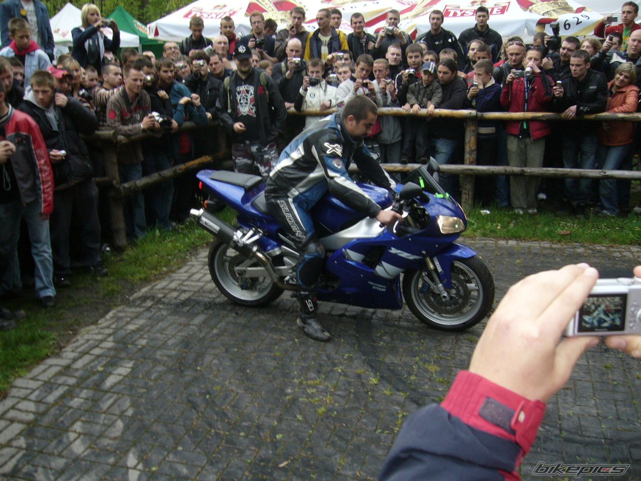 Bike Photo 896612