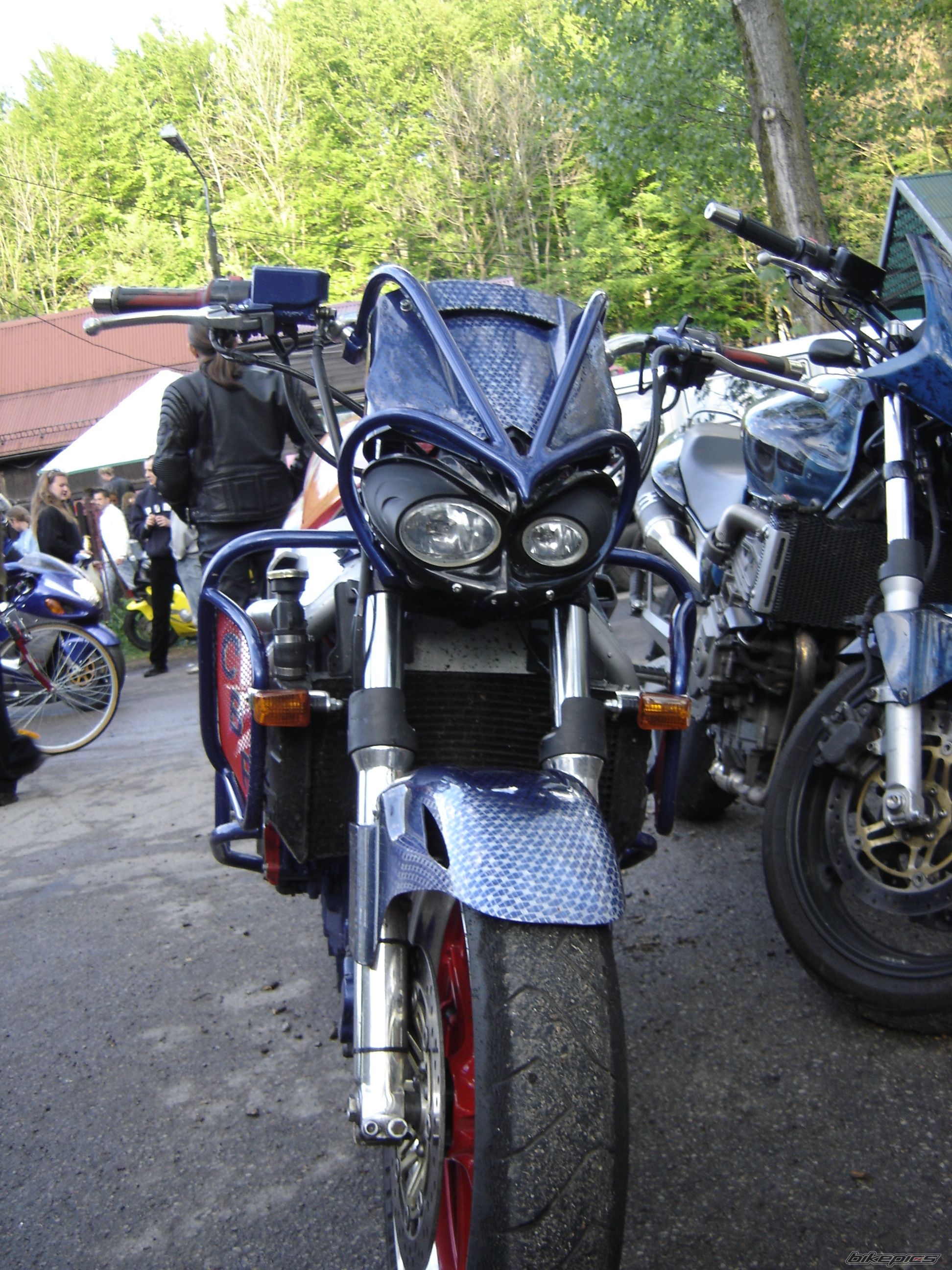Bike Photo 896743
