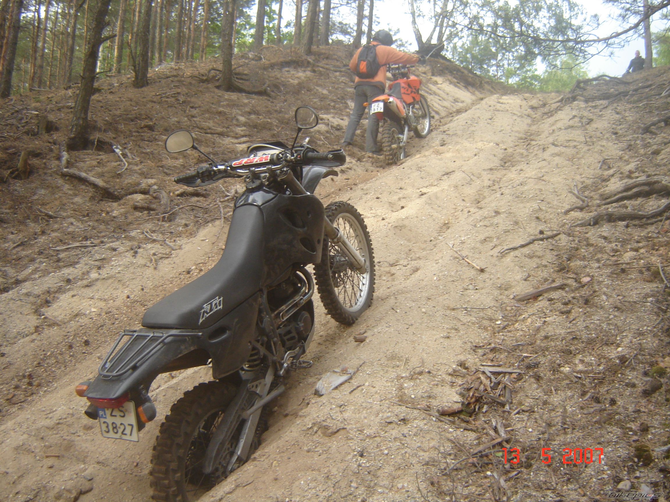 Photo 897021