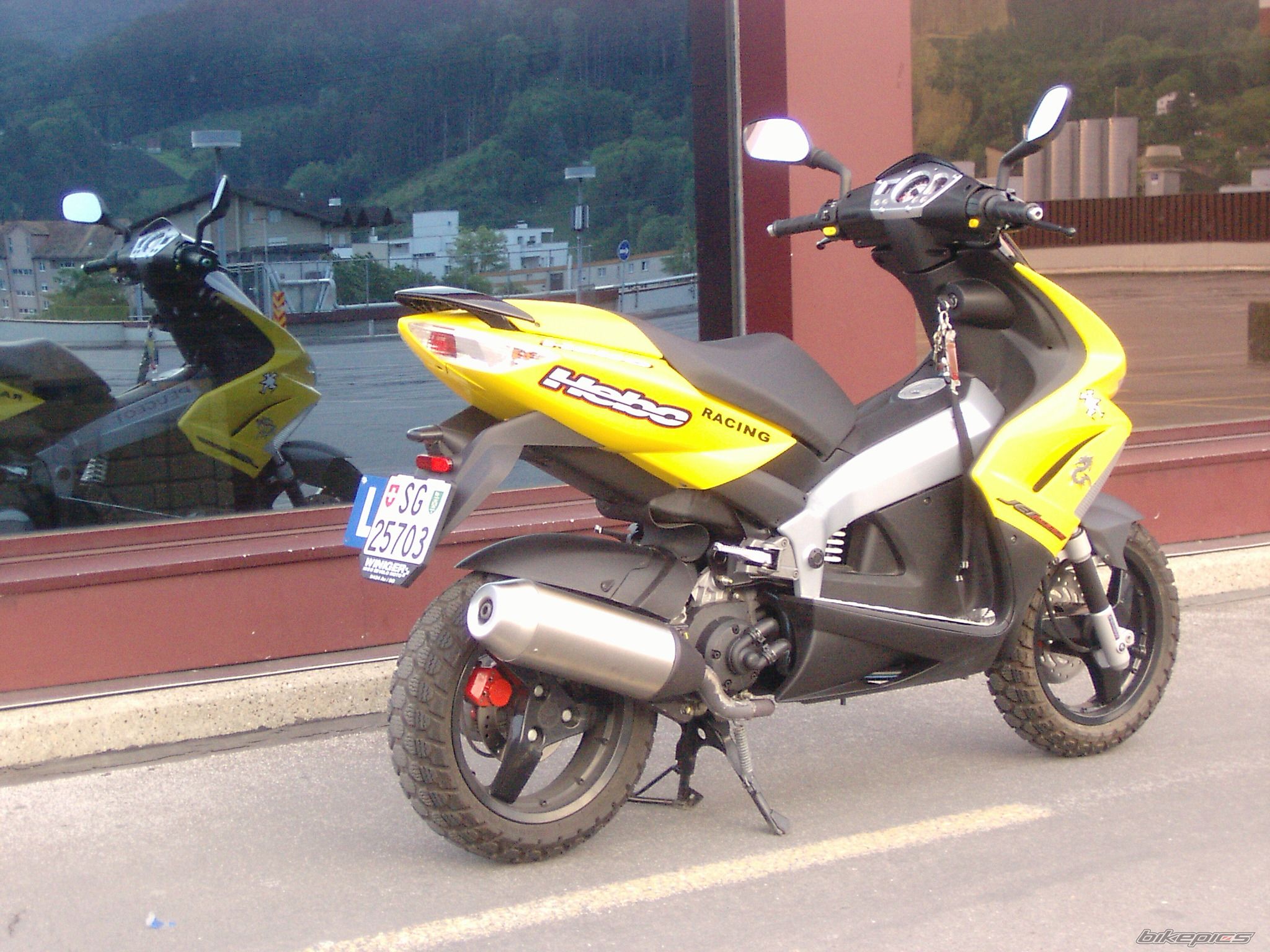 Bike Photo 897077