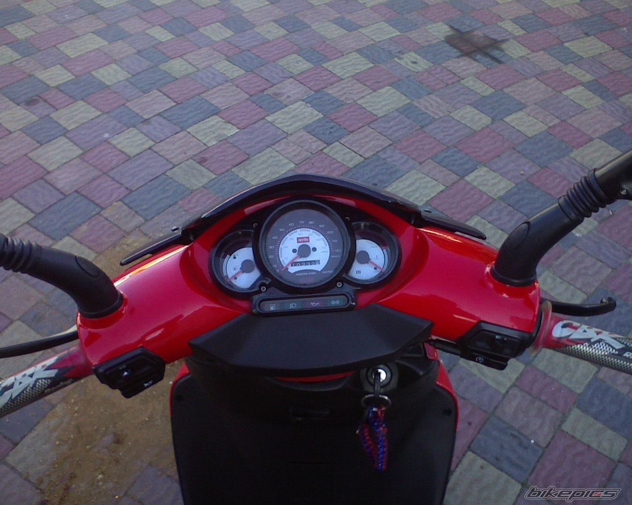 Photo 897085