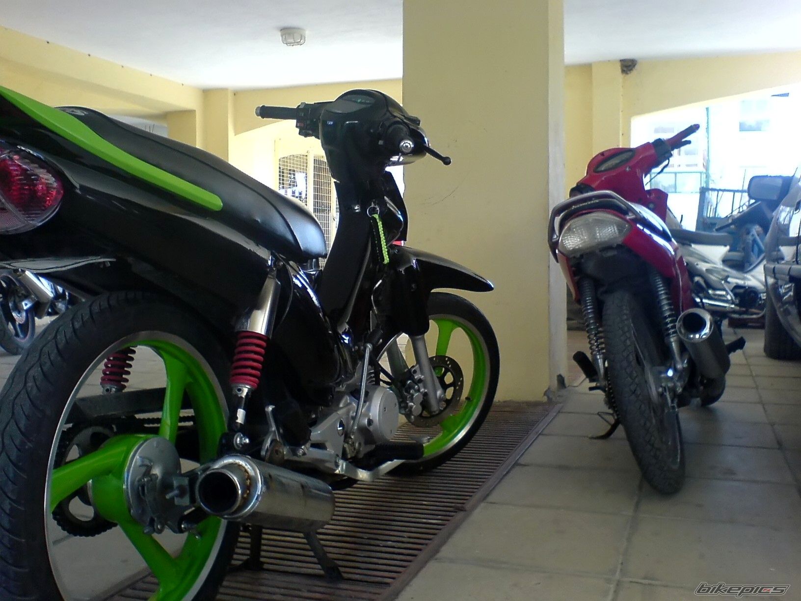 Photo 897105
