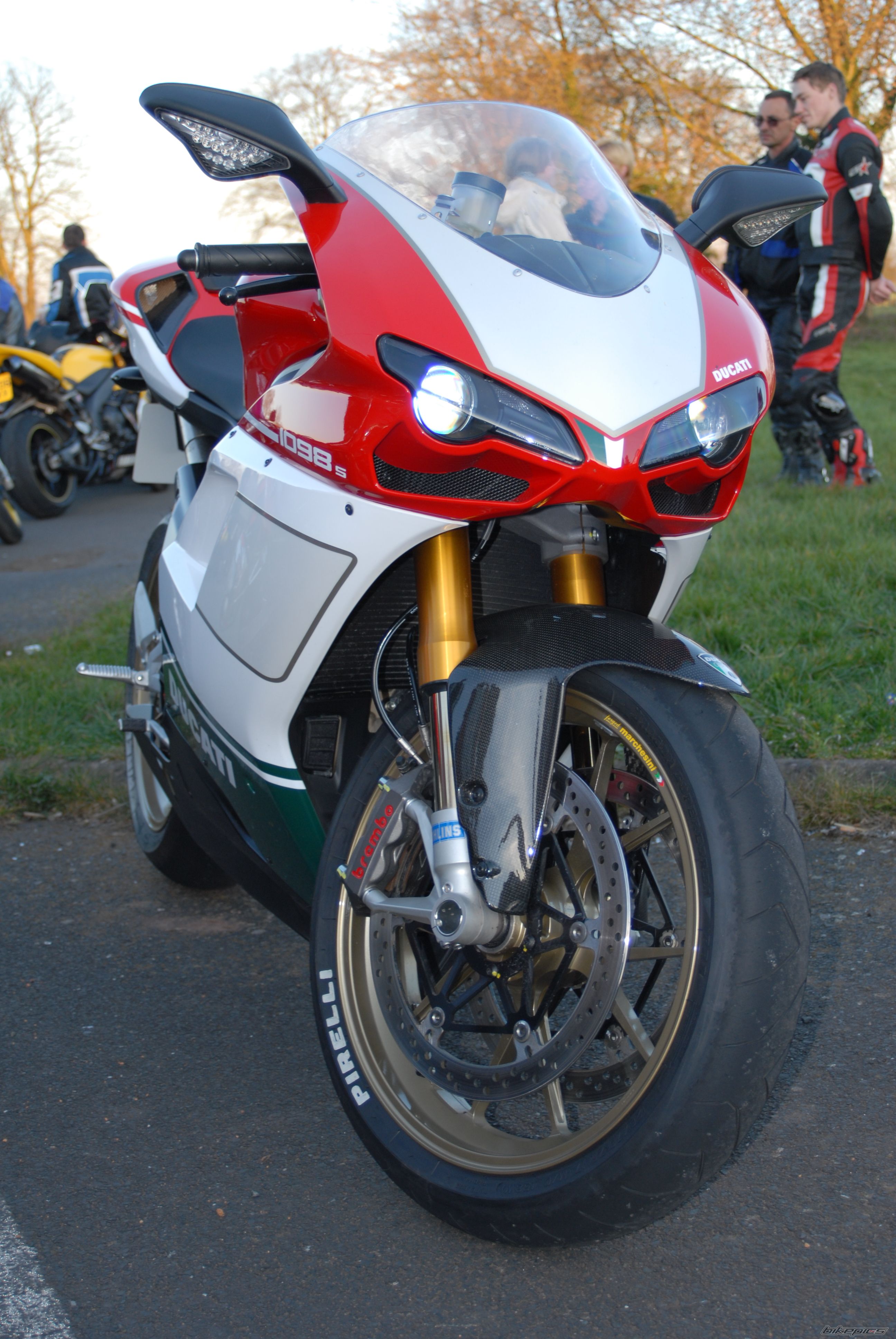 Bike Photo 897395
