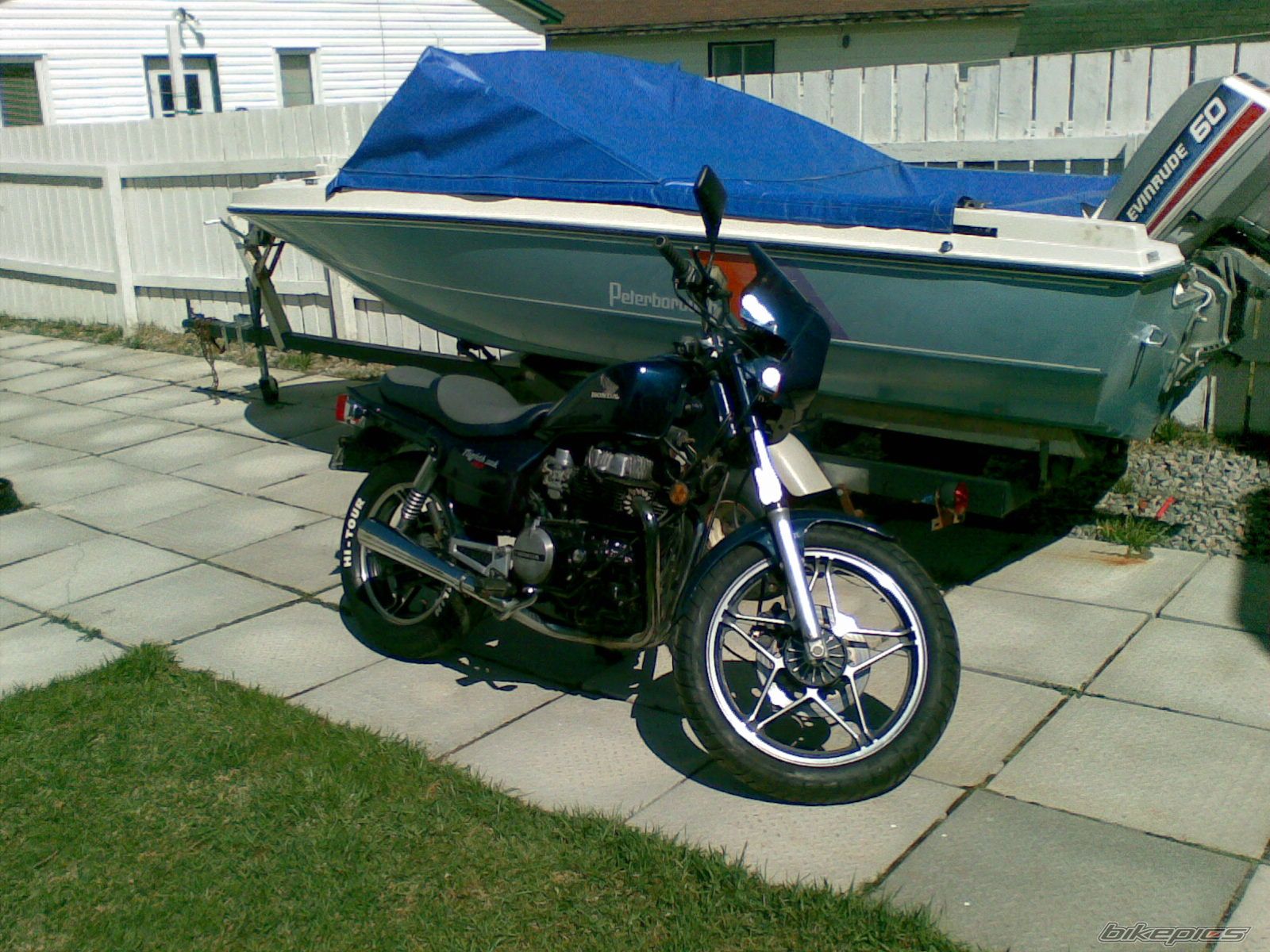 Photo 897441