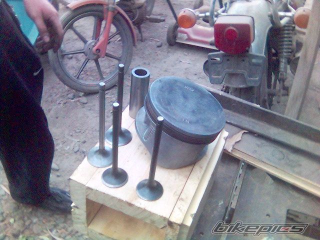 Photo 897510