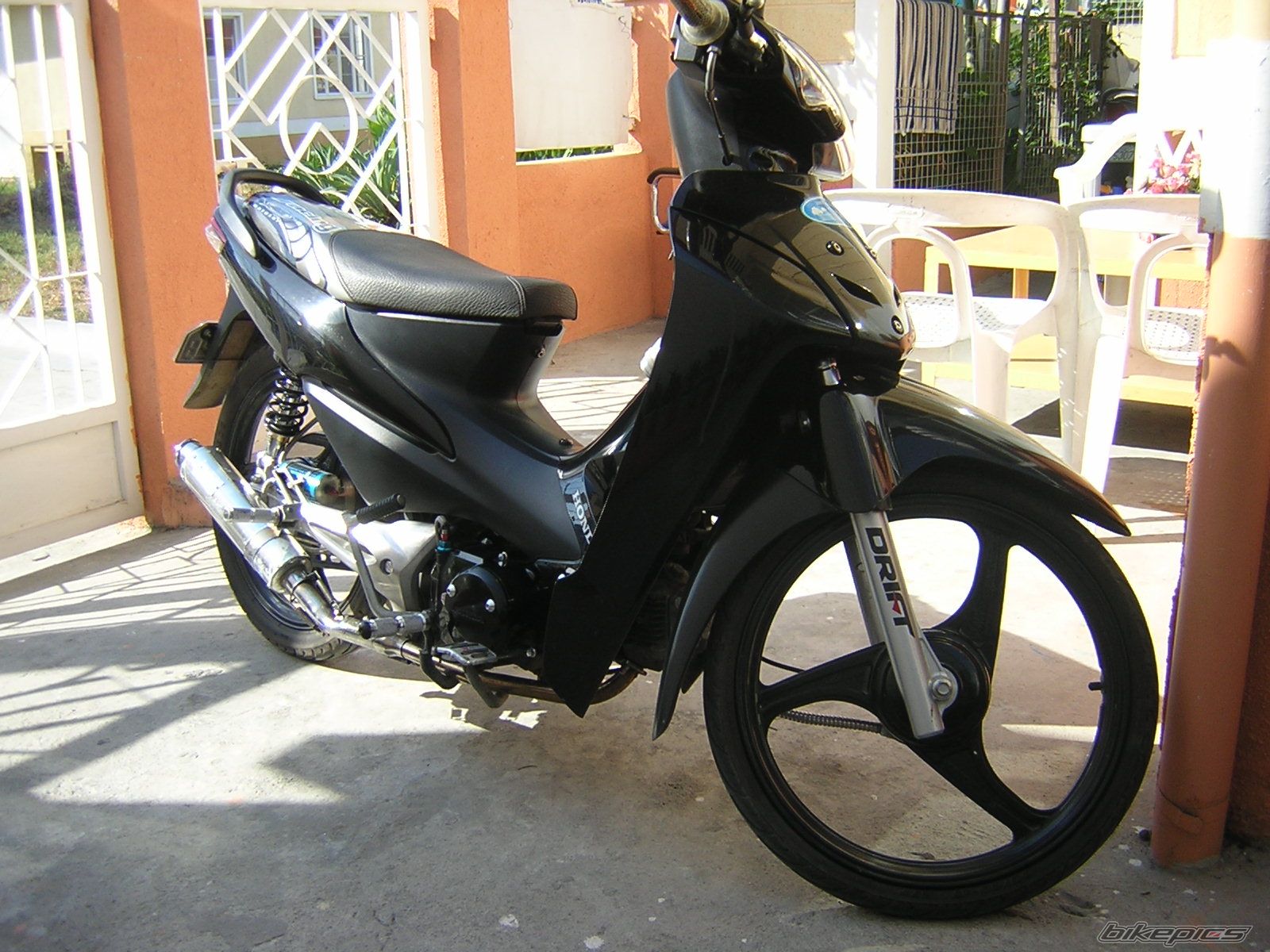 Bike Photo 897550