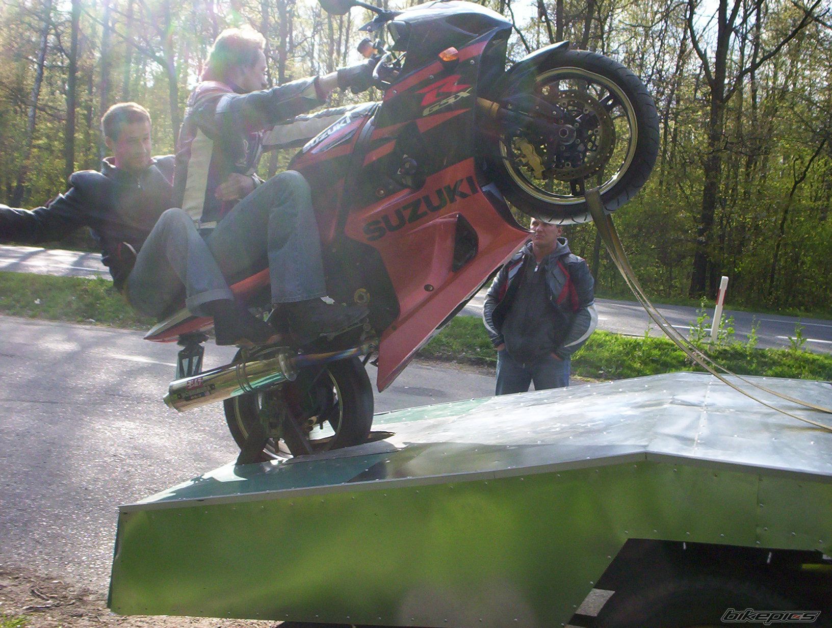 Bike Photo 897569