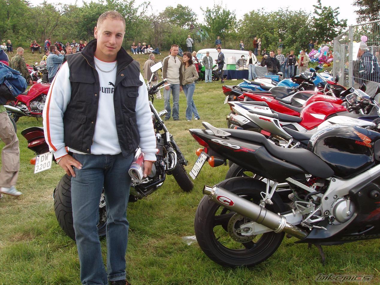 Bike Photo 897659