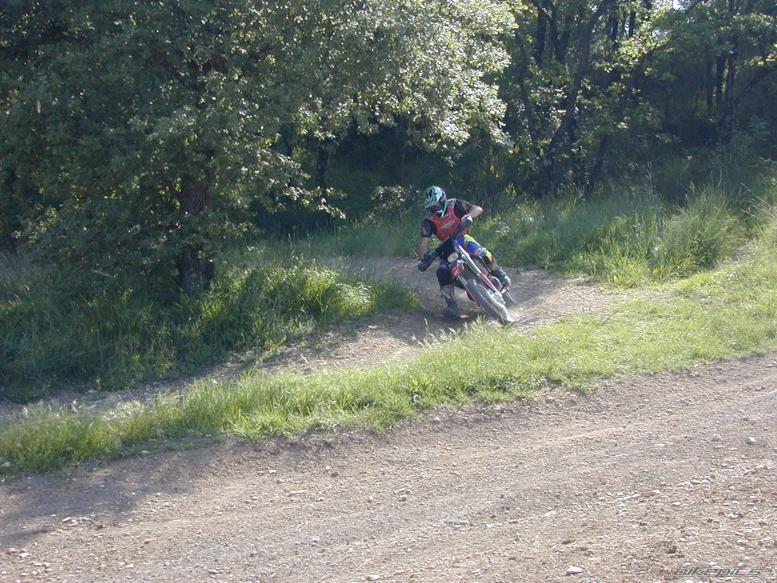 Bike Photo 897753