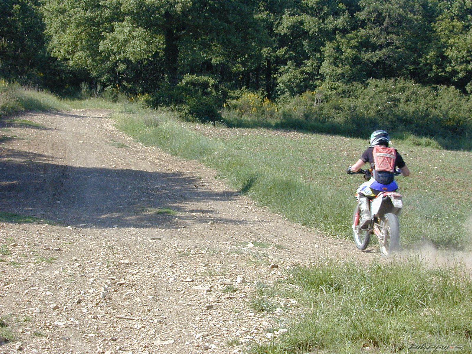 Bike Photo 897758