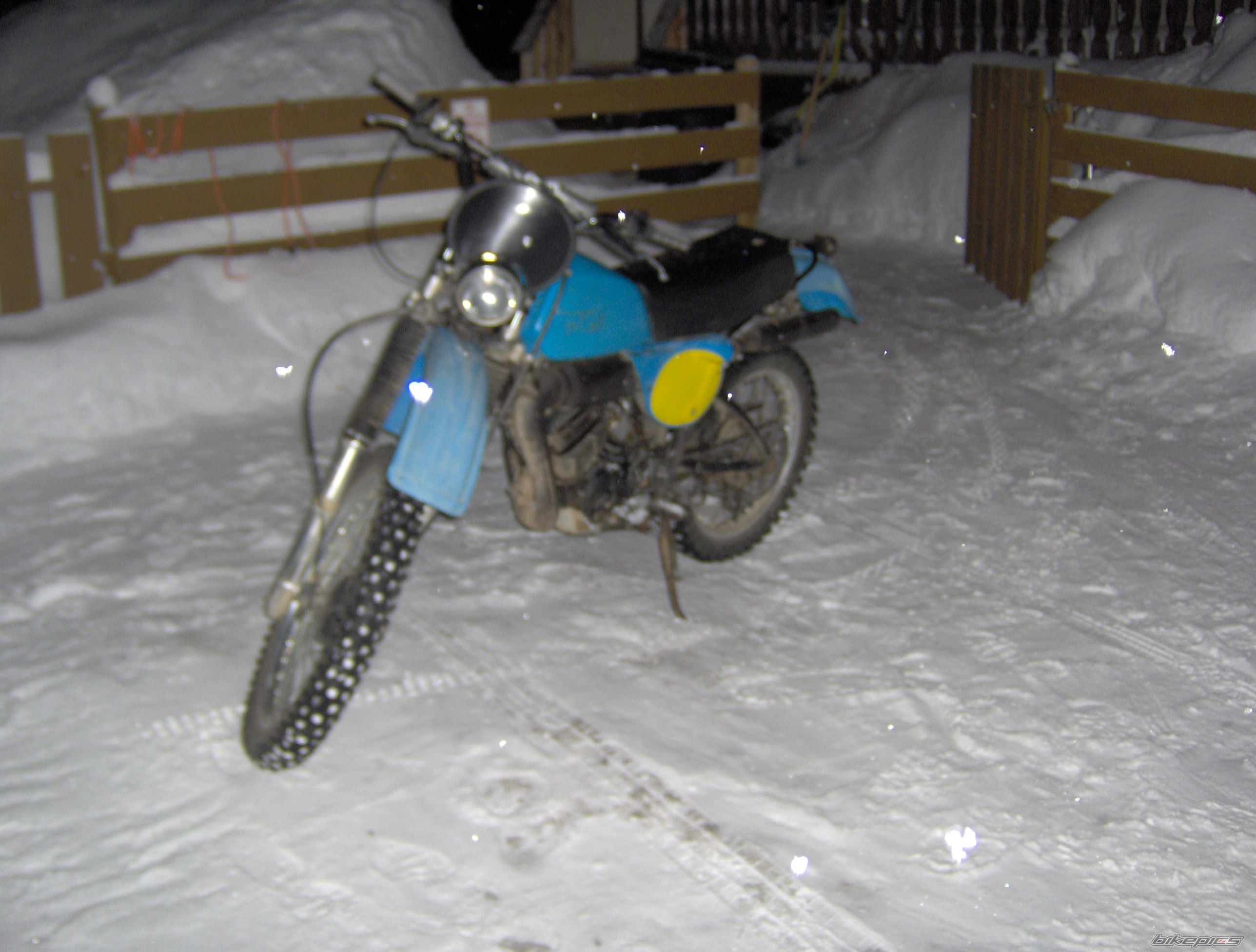 Photo 897878