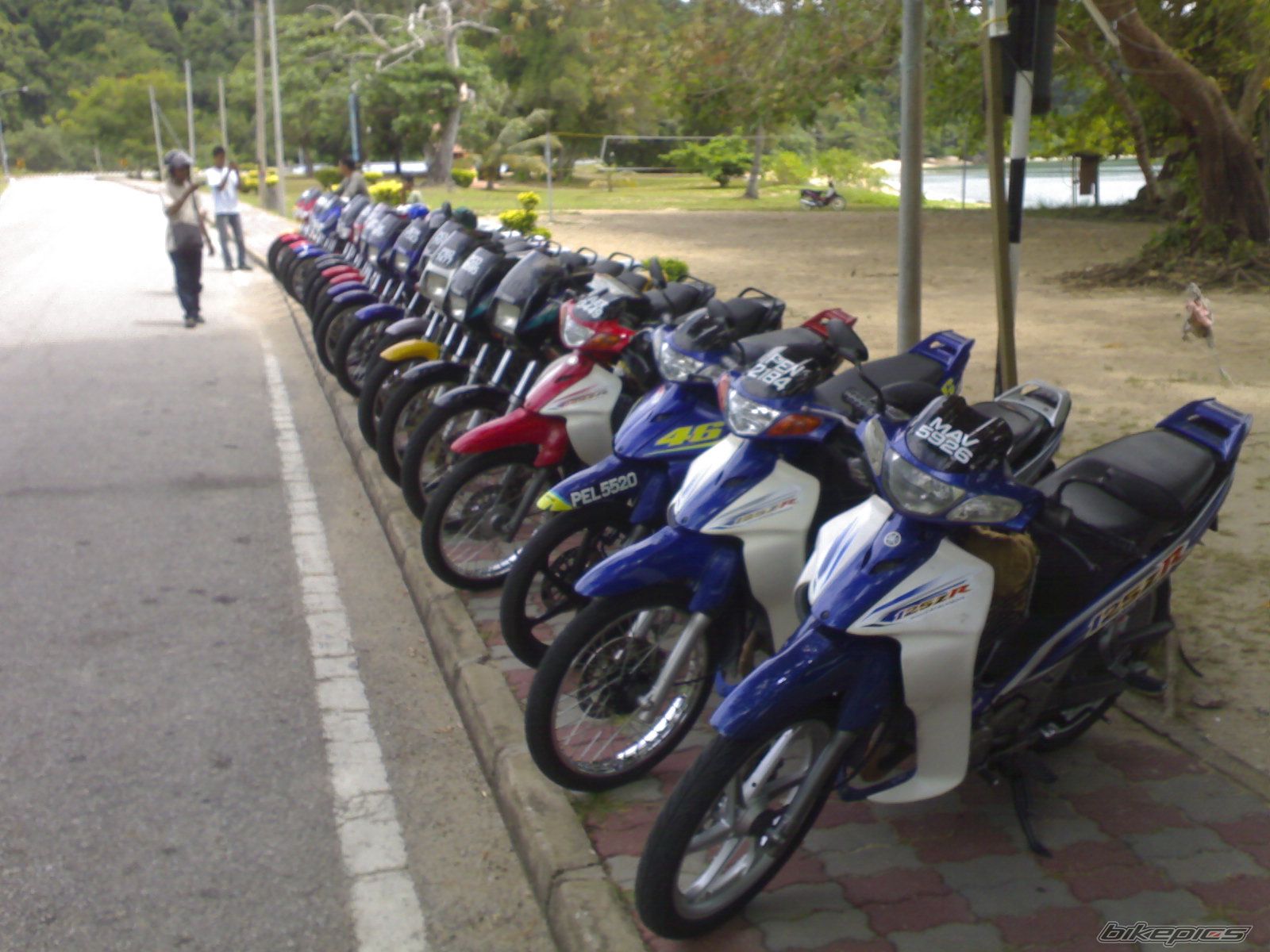 Photo 897884