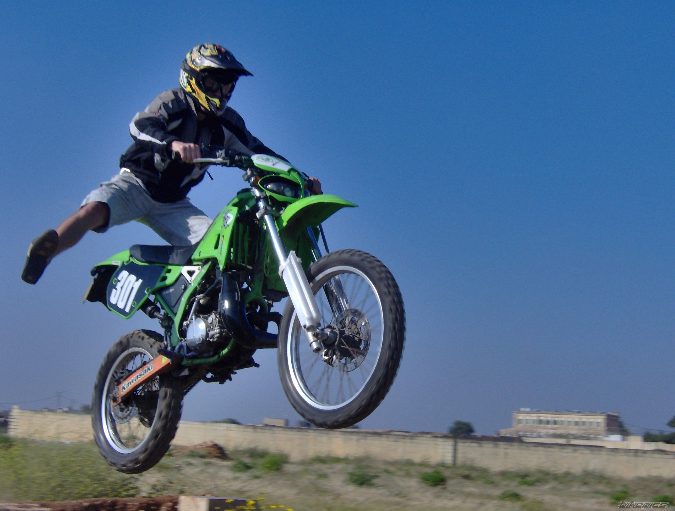 Bike Photo 897991
