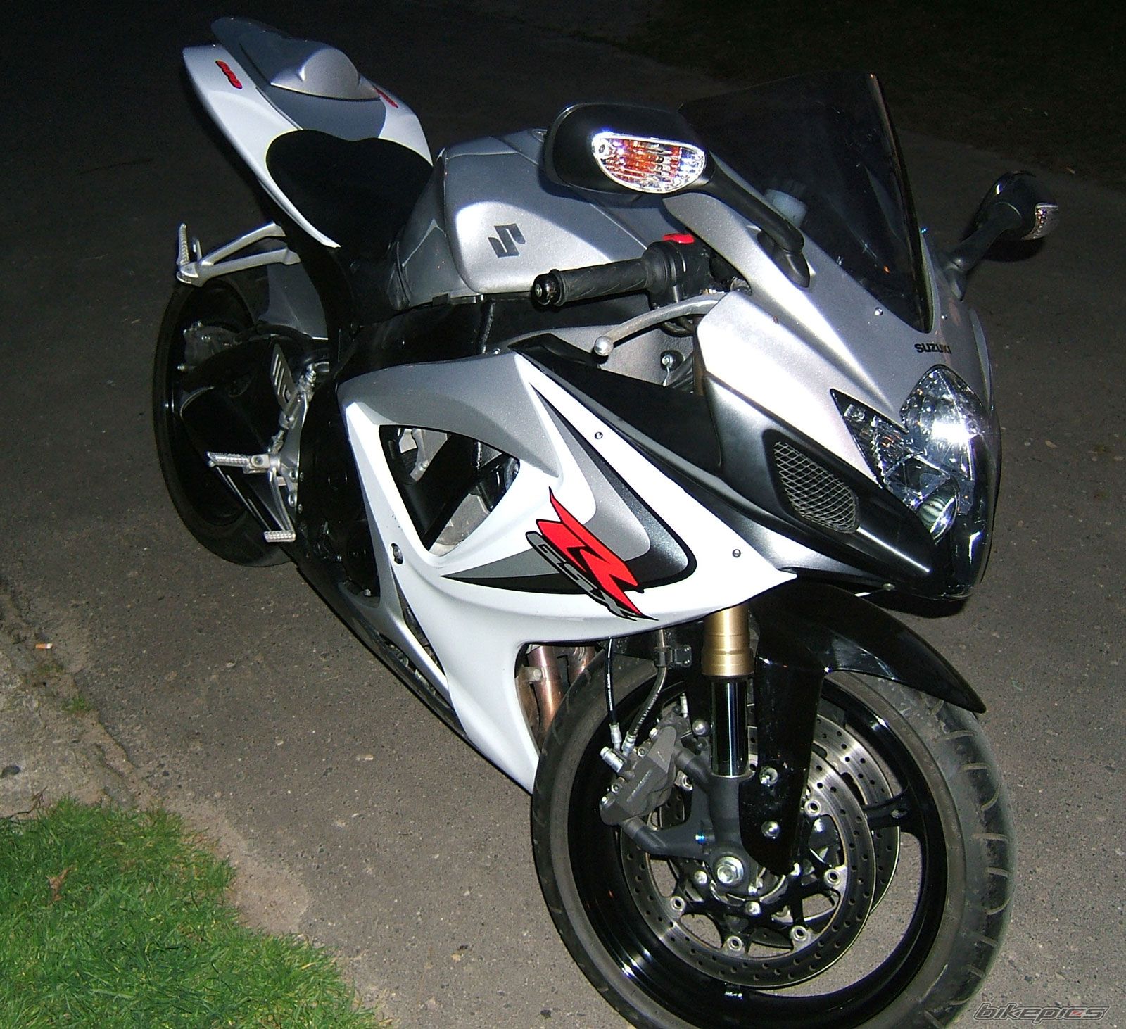 Bike Photo 898065
