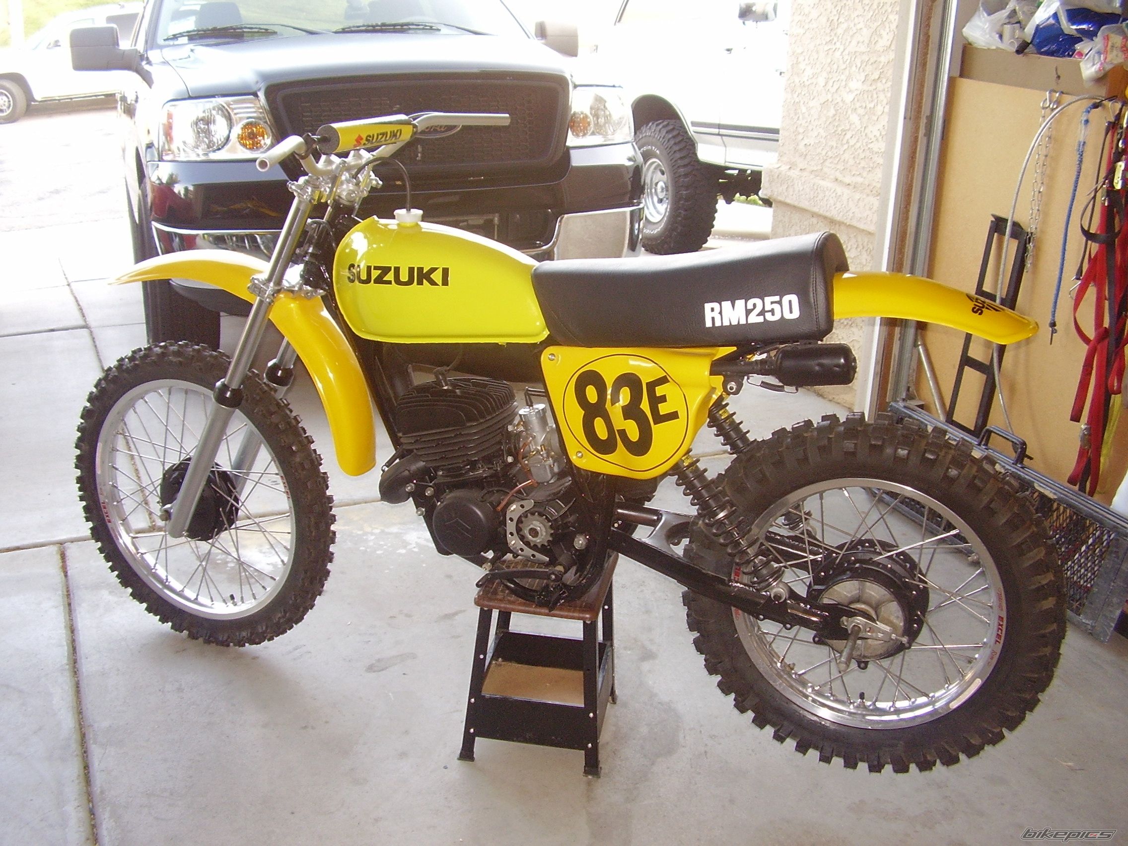 Bike Photo 898174