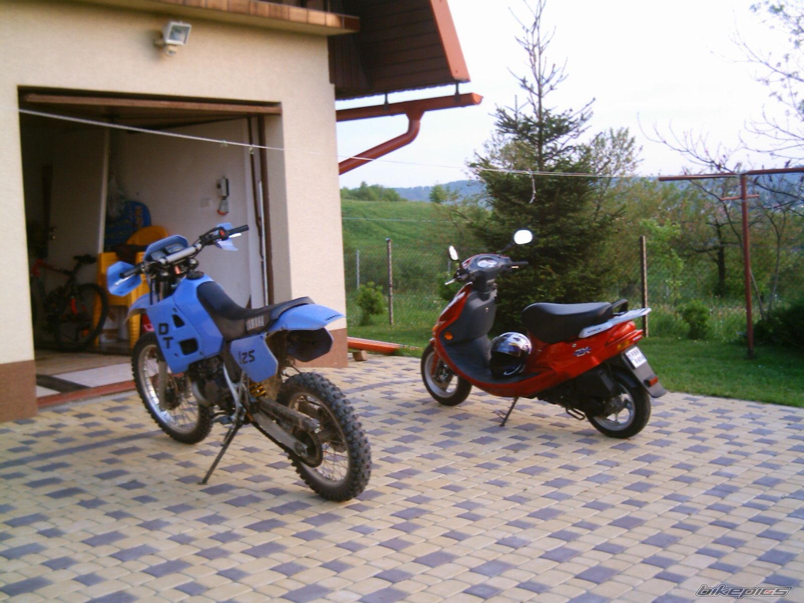 Photo 898182