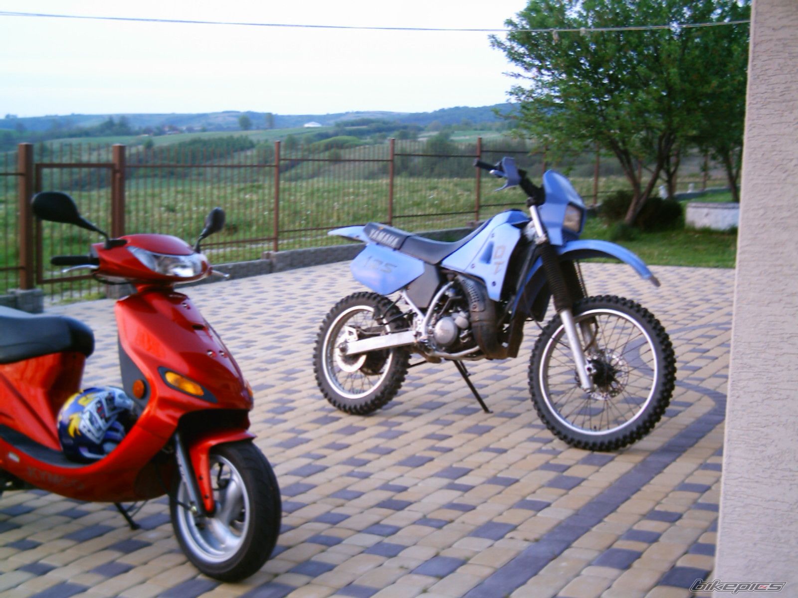 Photo 898185