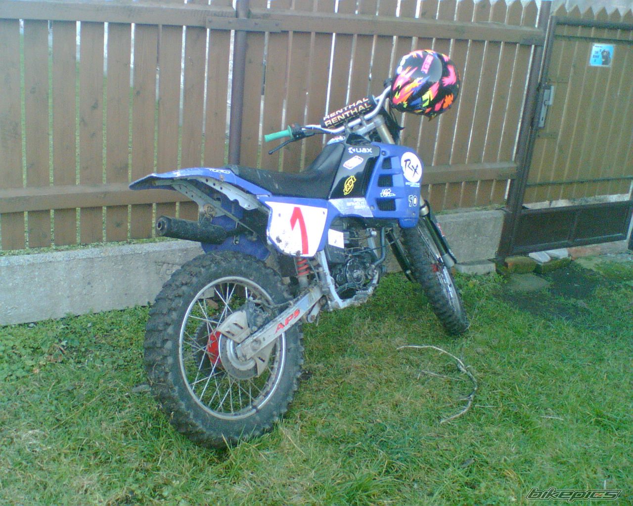 Photo 898203